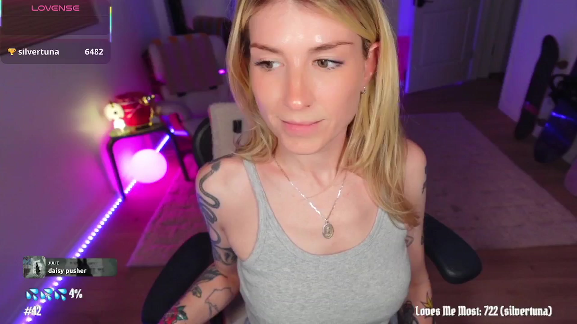 Gallery image thumbnail from stoney_fox's myfreecams stream on, 04/02/2026, 04:12 image 4 of 20