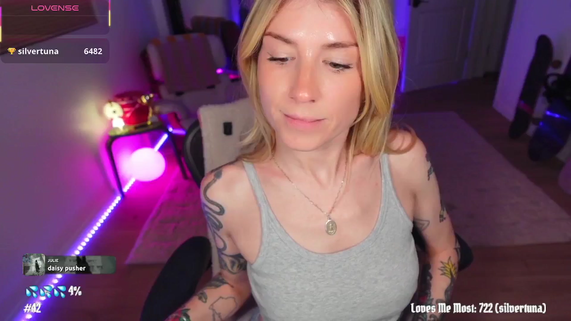 Gallery image thumbnail from stoney_fox's myfreecams stream on, 04/02/2026, 04:12 image 3 of 20