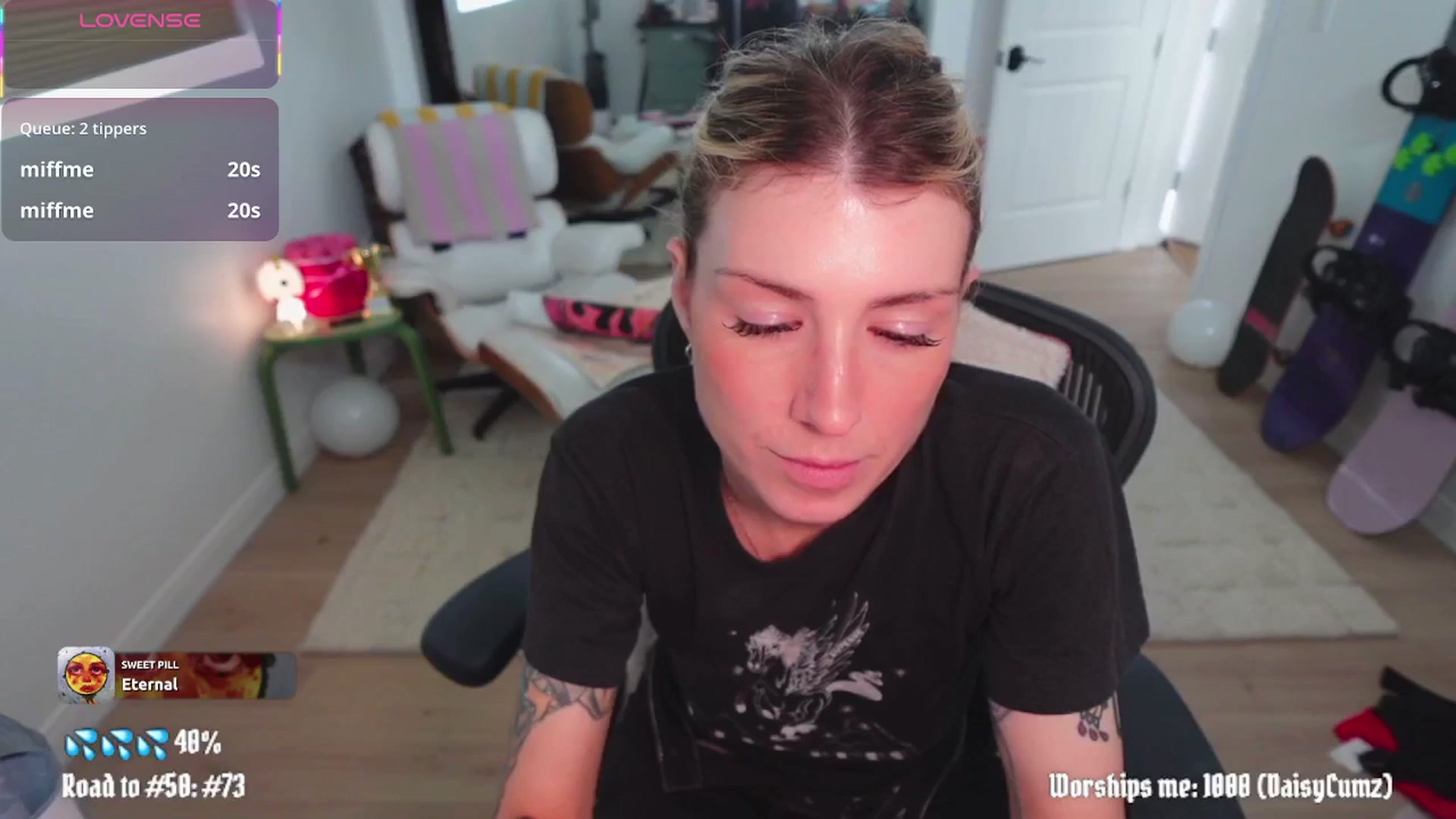 Gallery image thumbnail from stoney_fox's myfreecams stream on, 04/05/2026, 22:06 image 5 of 20
