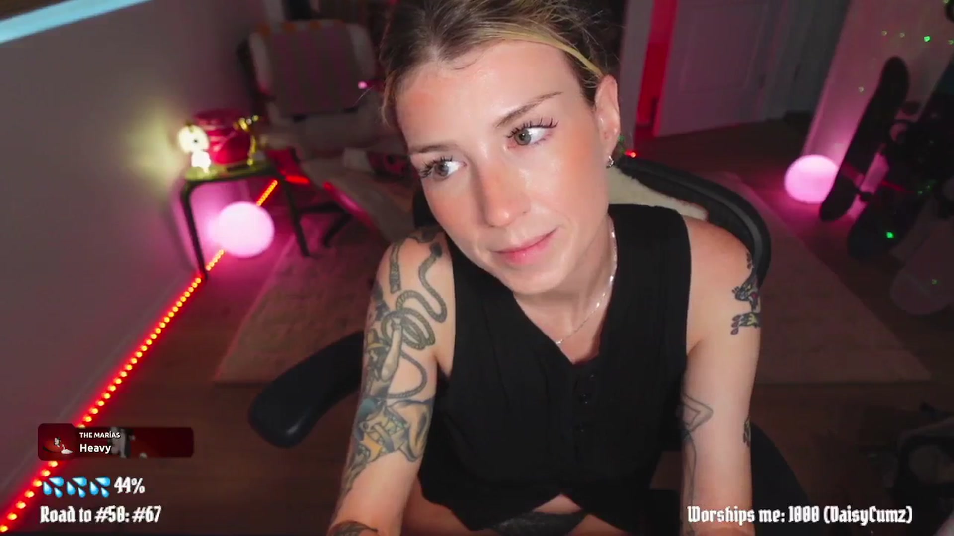 Gallery image thumbnail from stoney_fox's myfreecams stream on, 04/06/2026, 02:58 image 2 of 20