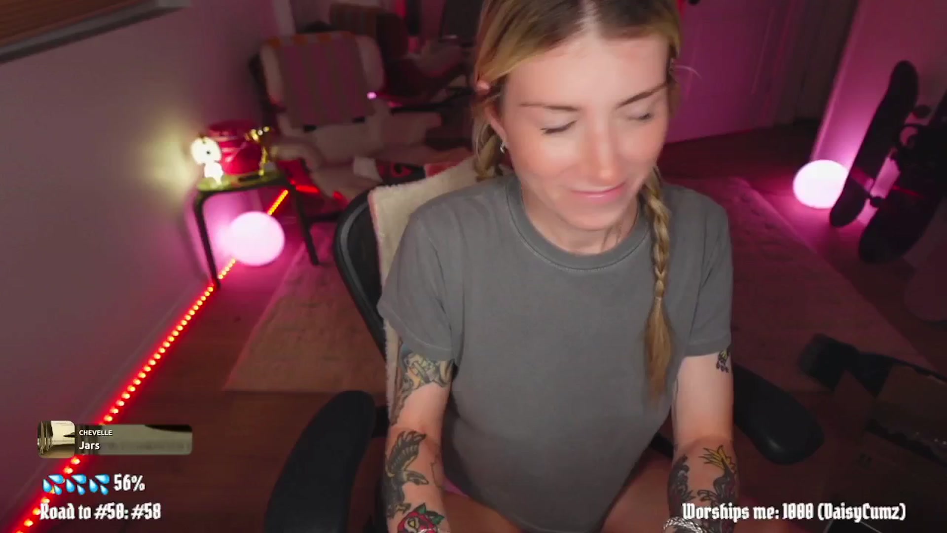 Gallery image thumbnail from stoney_fox's myfreecams stream on, 04/07/2026, 07:11 image 2 of 20