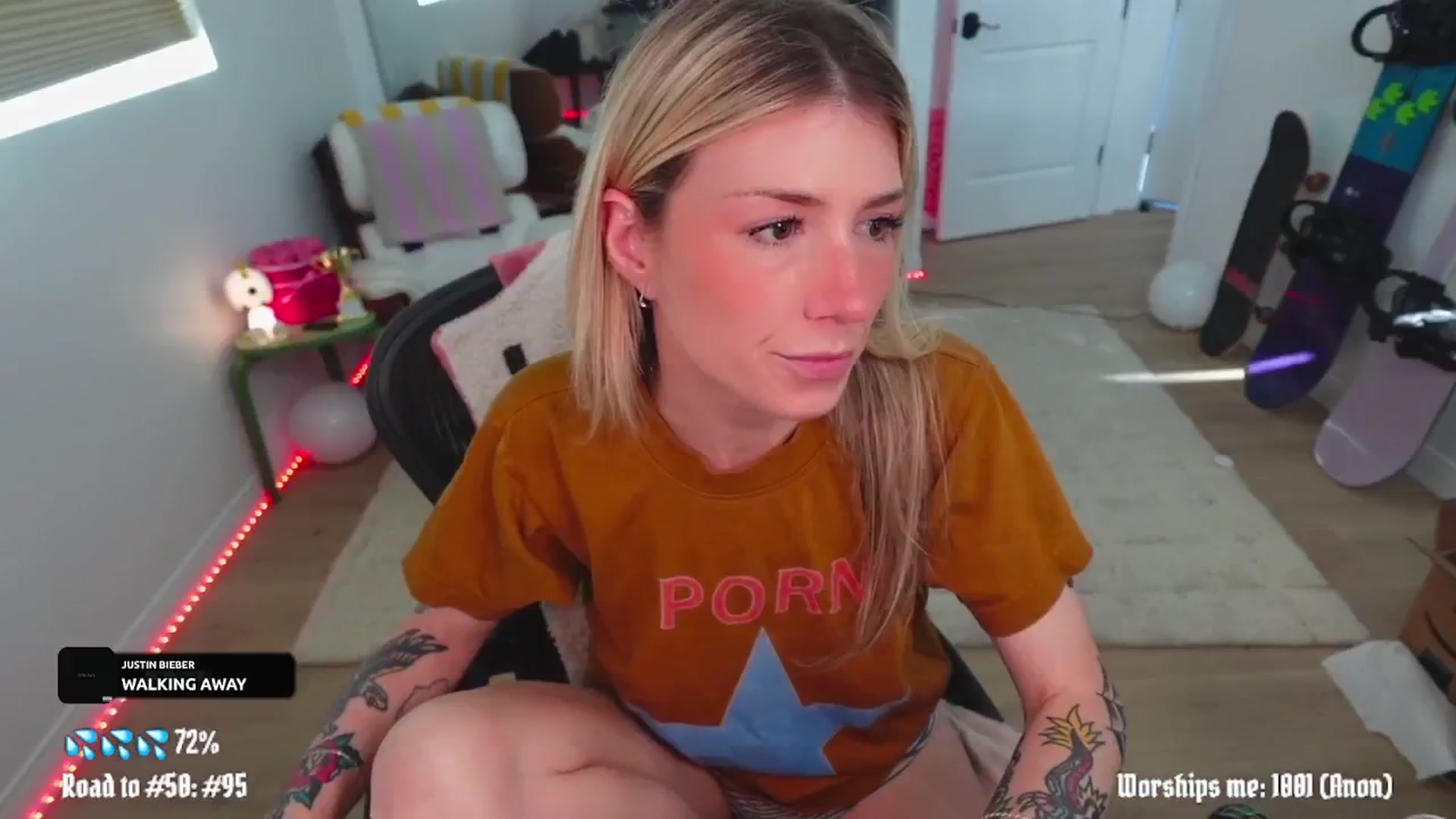 Gallery image thumbnail from stoney_fox's myfreecams stream on, 04/11/2026, 24:18 image 12 of 20