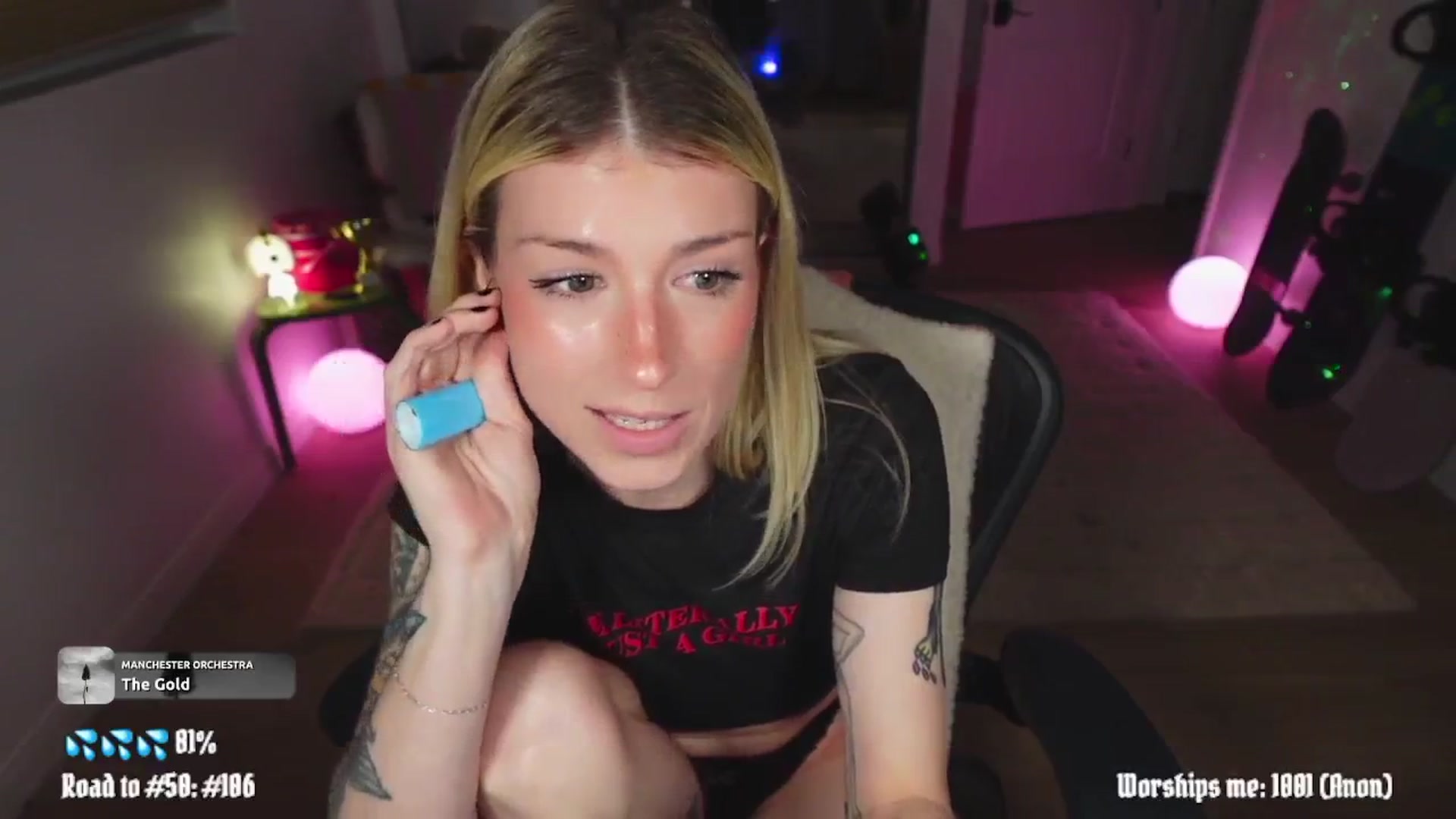 Gallery image thumbnail from stoney_fox's myfreecams stream on, 04/12/2026, 03:27 image 18 of 20