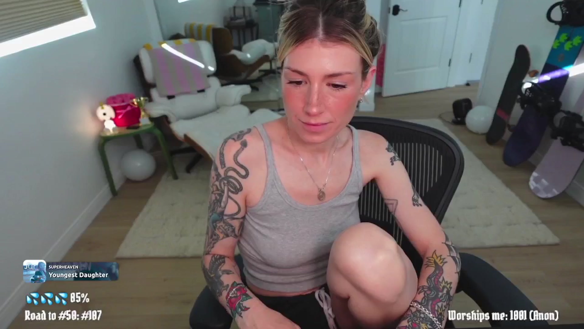 Gallery image thumbnail from stoney_fox's myfreecams stream on, 04/13/2026, 24:24 image 20 of 20