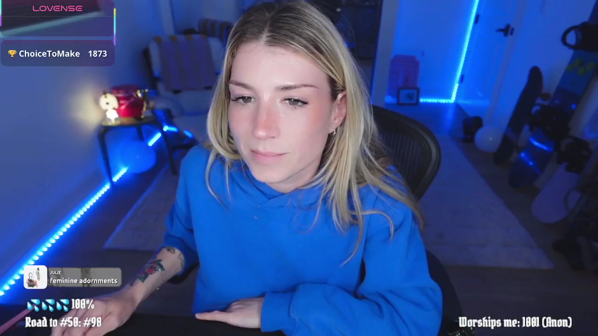 Gallery image thumbnail from stoney_fox's myfreecams stream on, 04/16/2026, 03:19 image 1 of 20