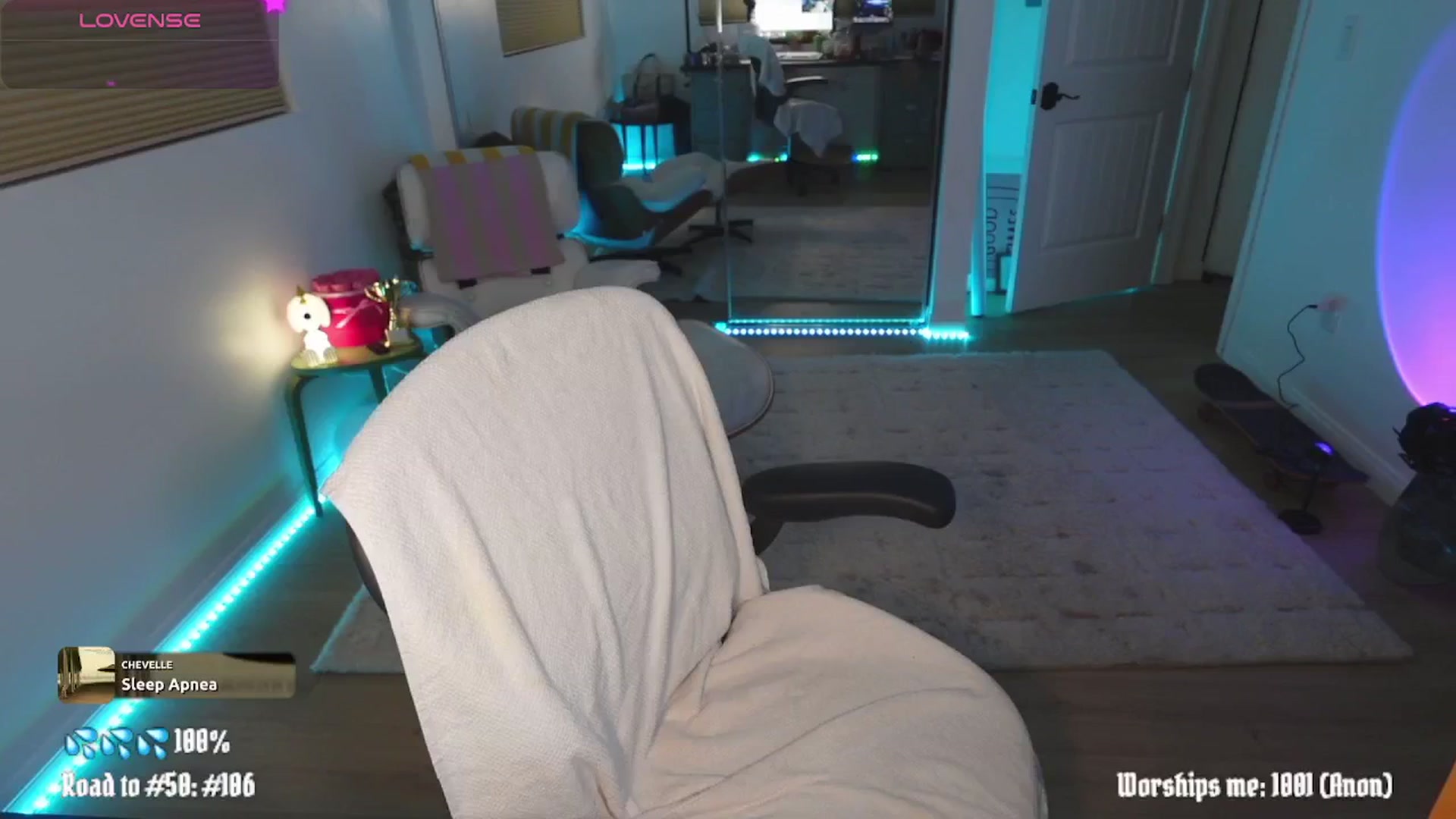 Gallery image thumbnail from stoney_fox's myfreecams stream on, 04/18/2026, 05:22 image 11 of 20