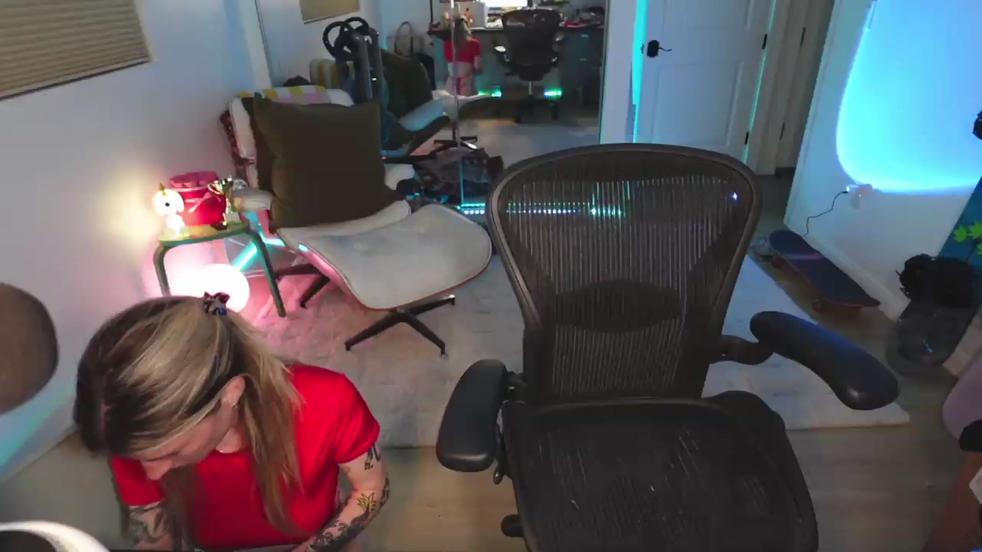 Gallery image thumbnail from stoney_fox's myfreecams stream on, 04/20/2026, 05:09 image 5 of 20