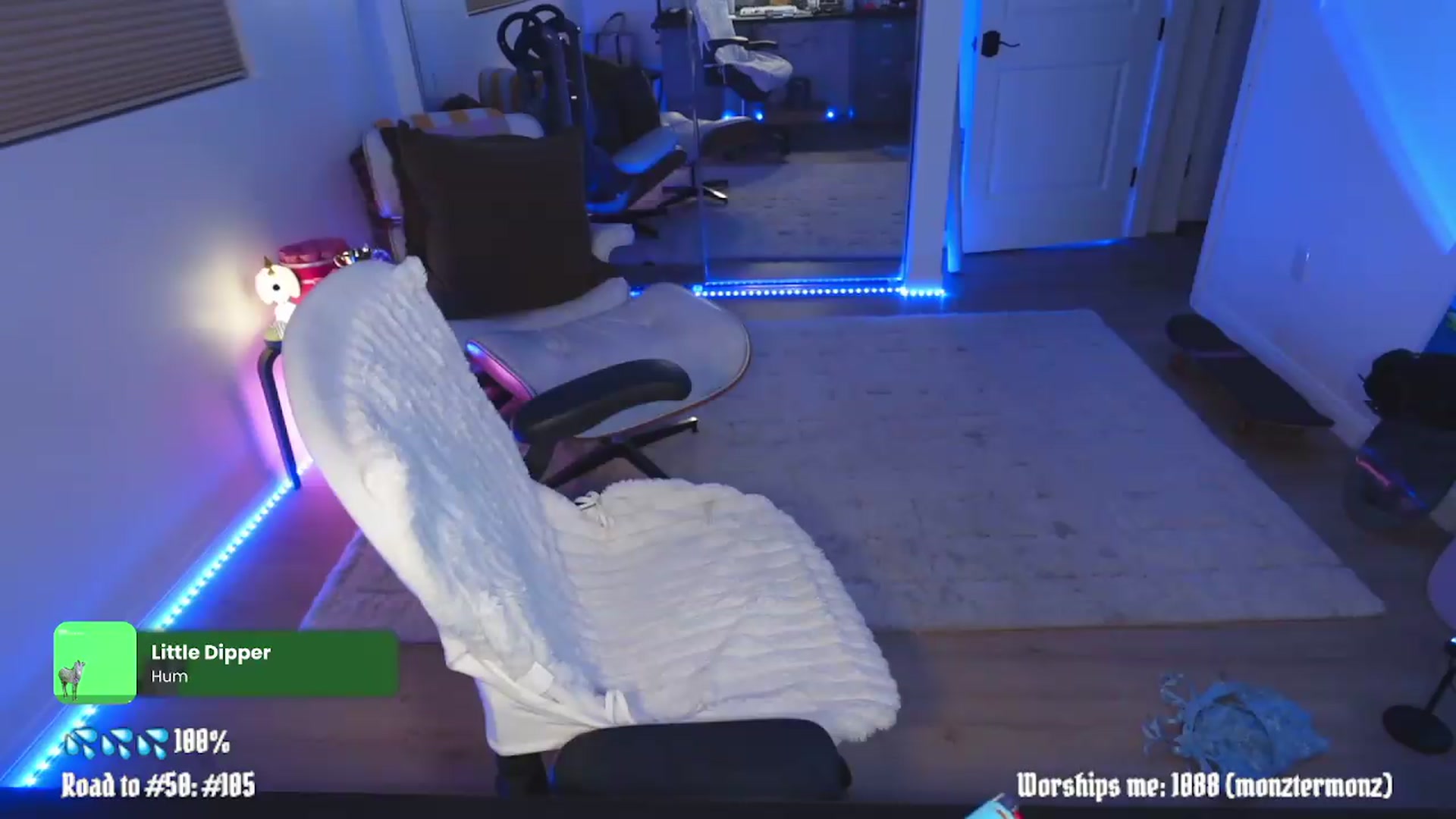 Gallery image thumbnail from stoney_fox's myfreecams stream on, 04/22/2026, 05:08 image 16 of 20