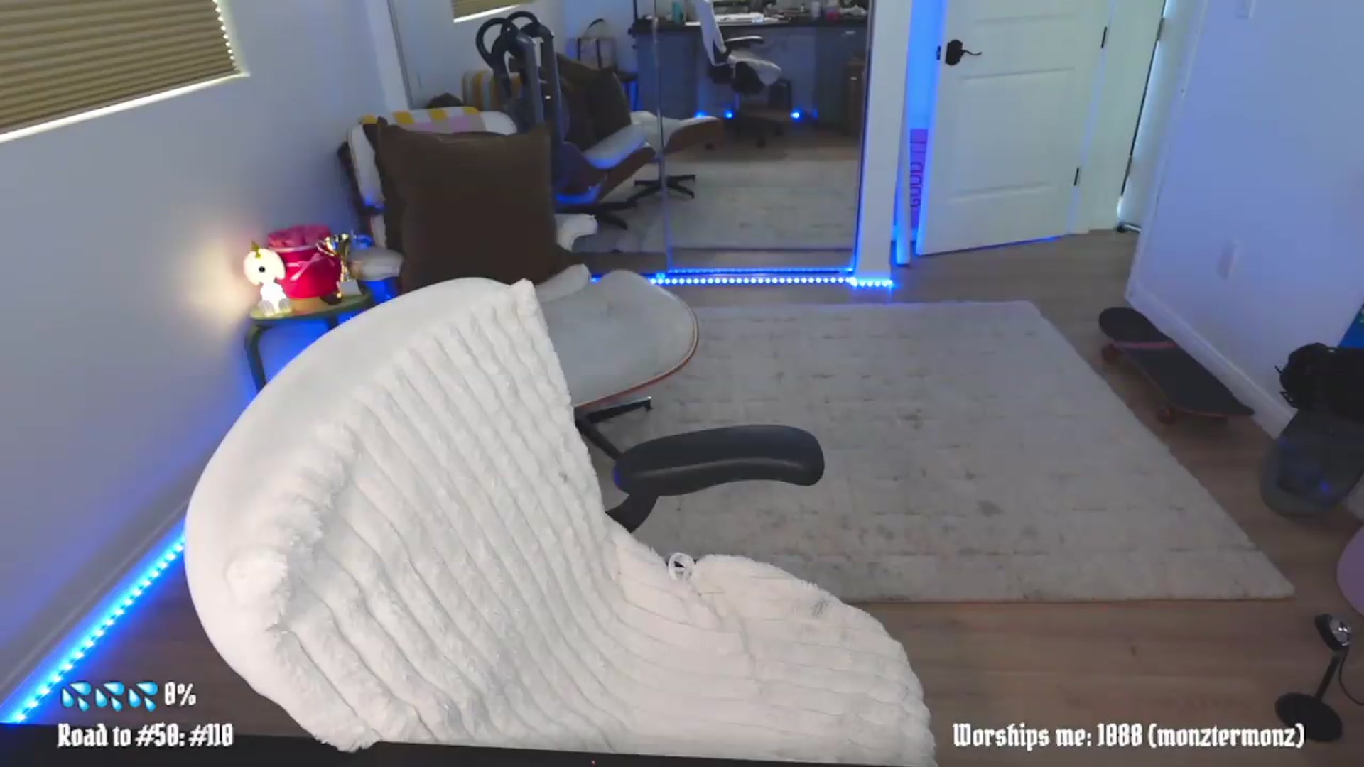 Gallery image thumbnail from stoney_fox's myfreecams stream on, 04/24/2026, 02:28 image 12 of 20