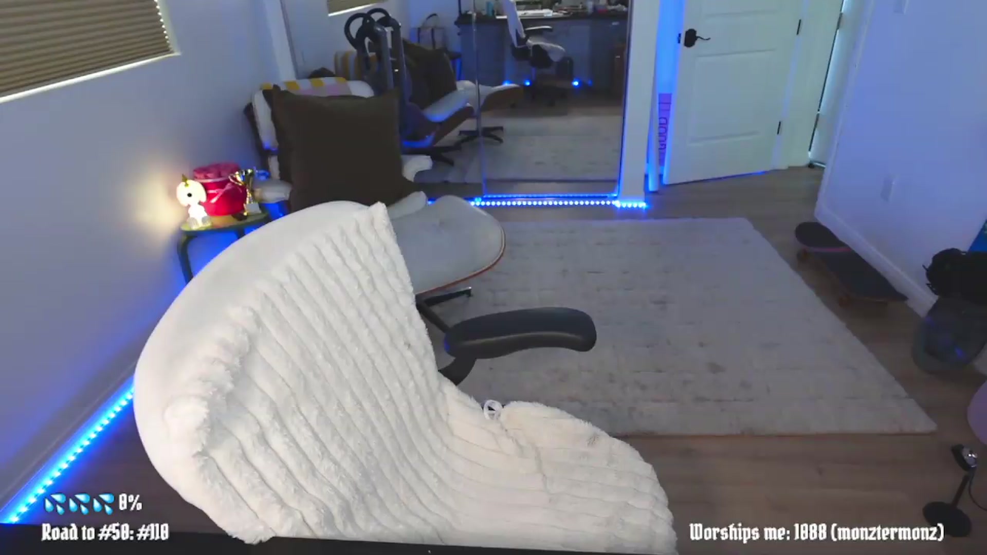 Gallery image thumbnail from stoney_fox's myfreecams stream on, 04/24/2026, 02:28 image 13 of 20