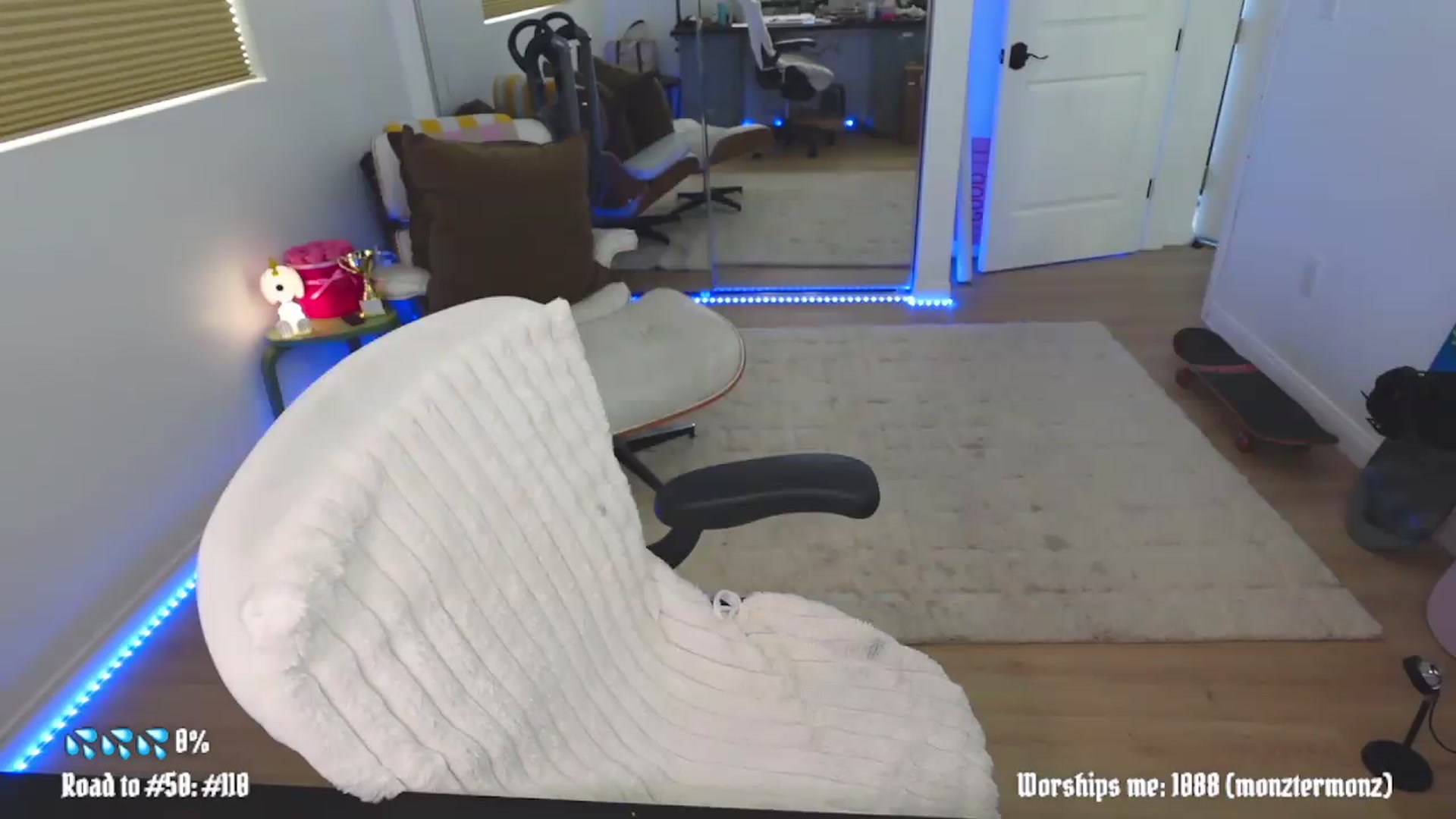 Gallery image thumbnail from stoney_fox's myfreecams stream on, 04/24/2026, 02:28 image 10 of 20