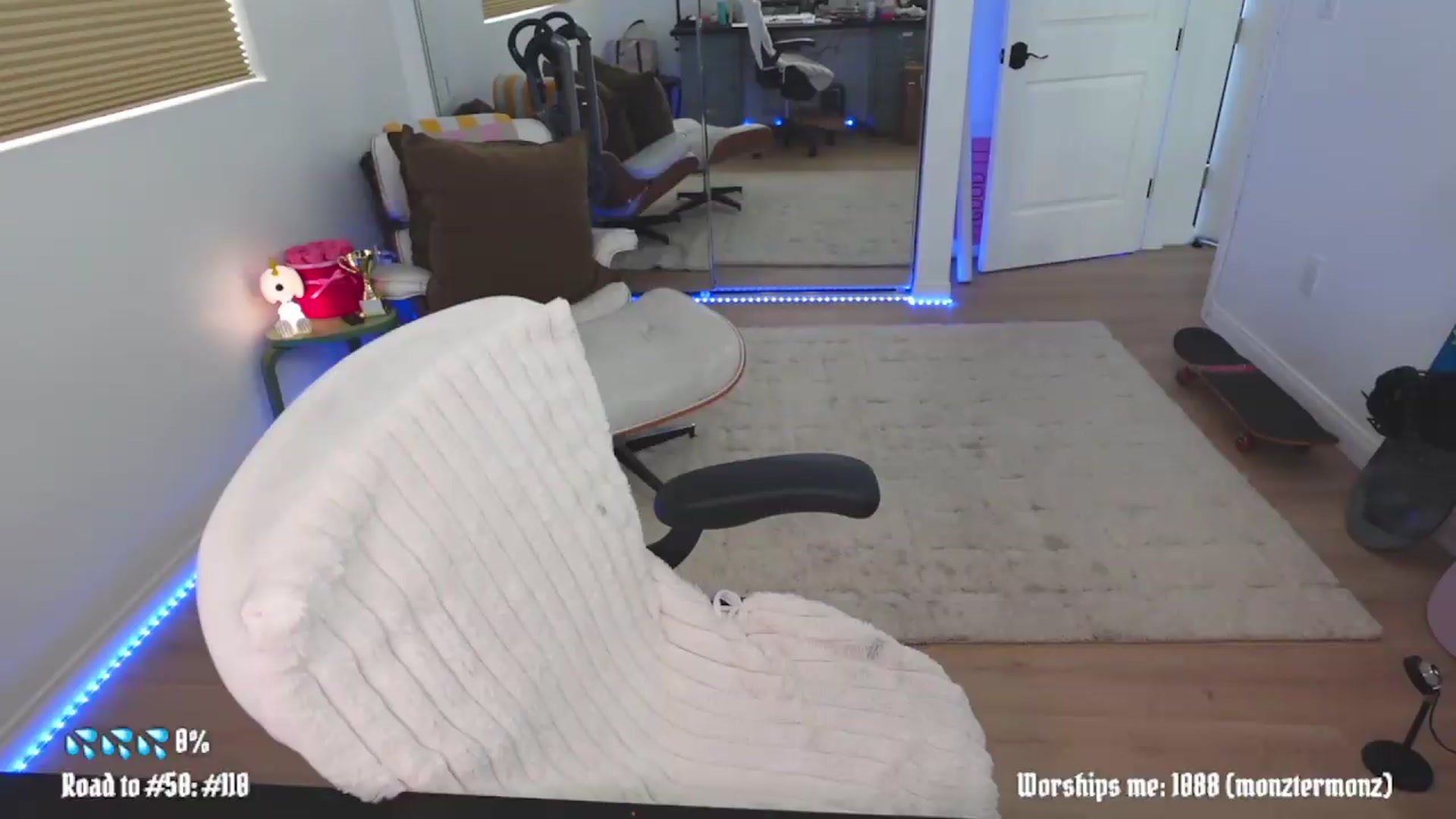 Gallery image thumbnail from stoney_fox's myfreecams stream on, 04/24/2026, 02:28 image 4 of 20