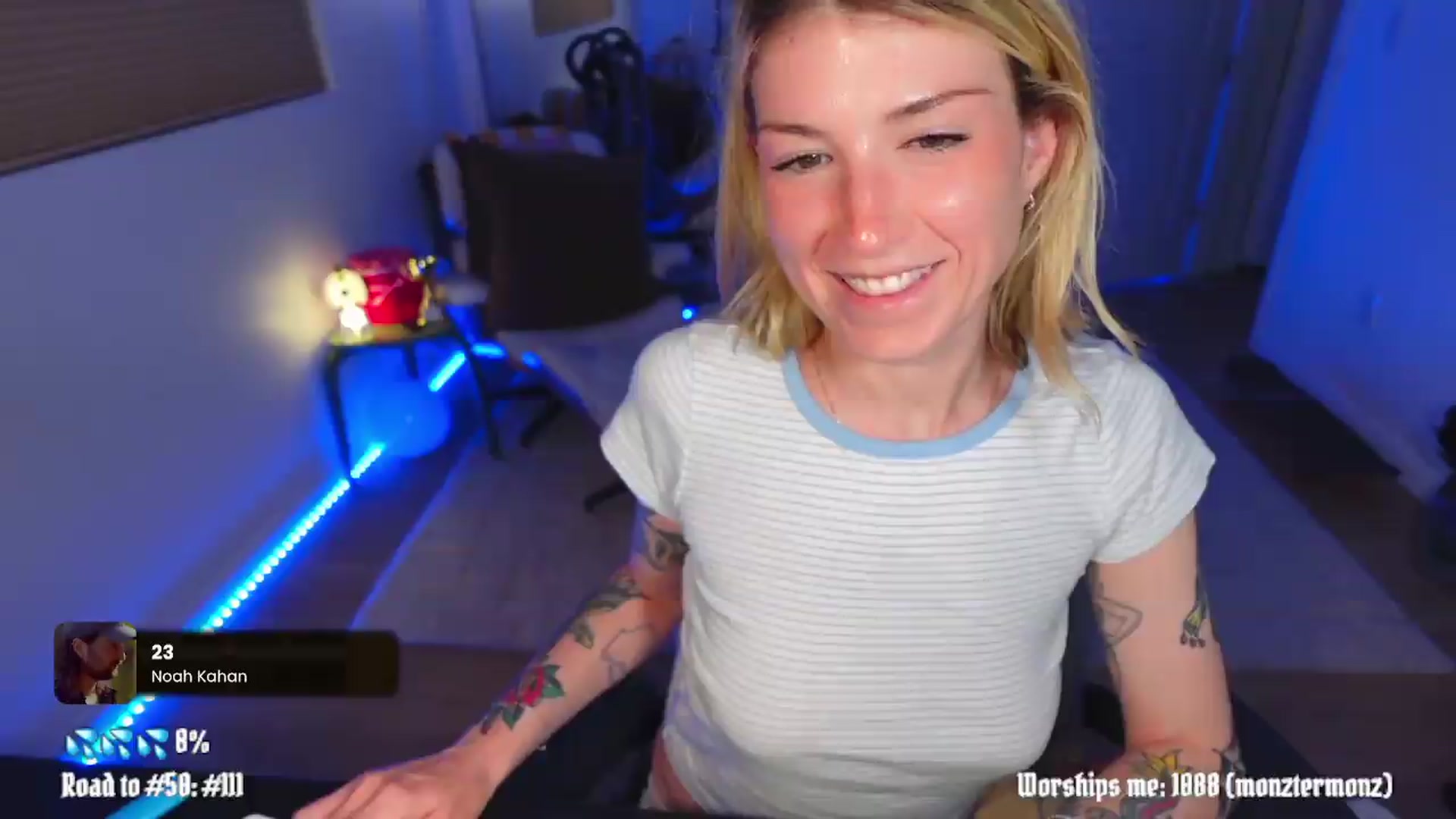 Gallery image thumbnail from stoney_fox's myfreecams stream on, 04/25/2026, 04:57 image 1 of 20