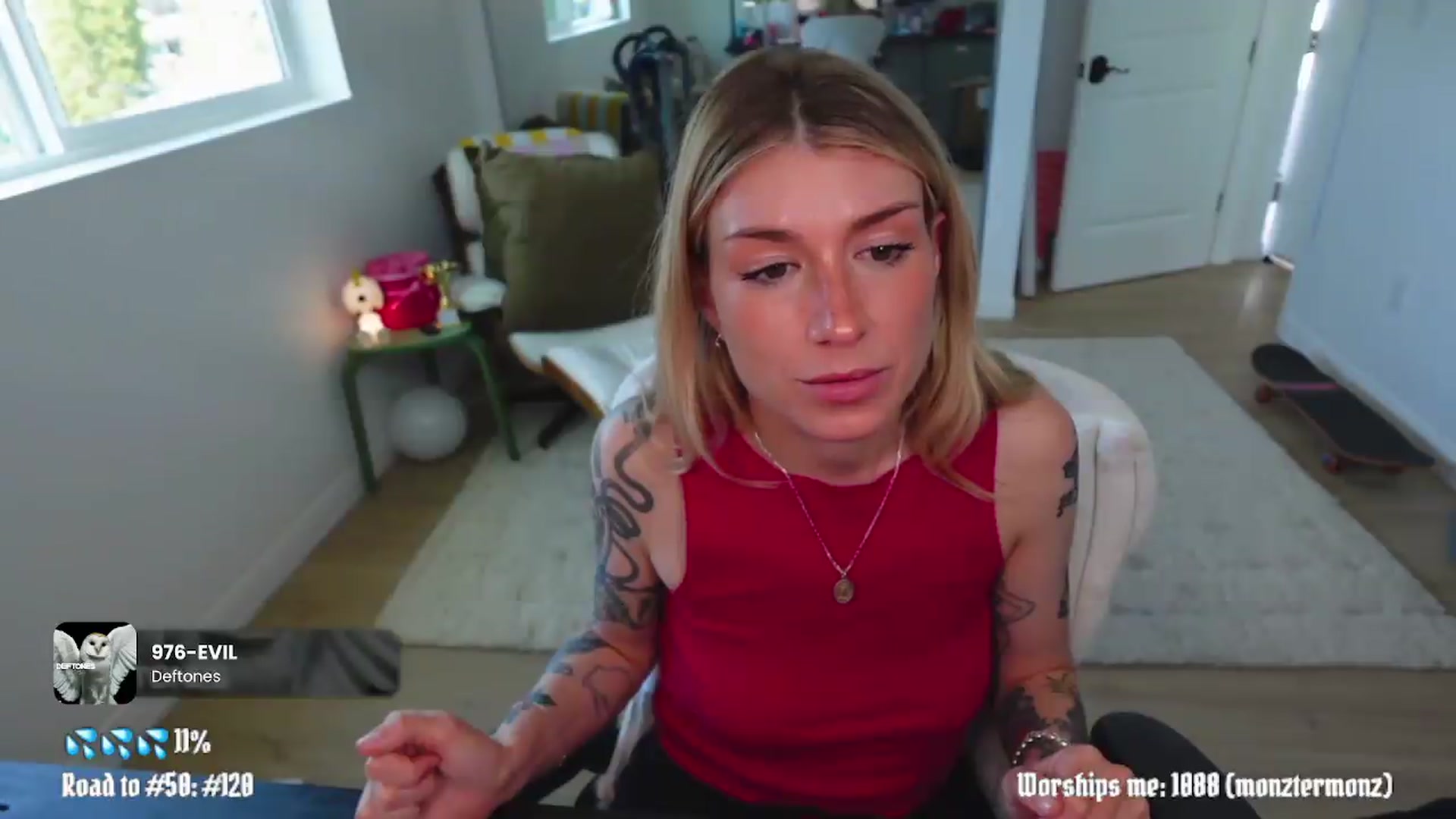 Gallery image thumbnail from stoney_fox's myfreecams stream on, 04/26/2026, 21:42 image 14 of 20