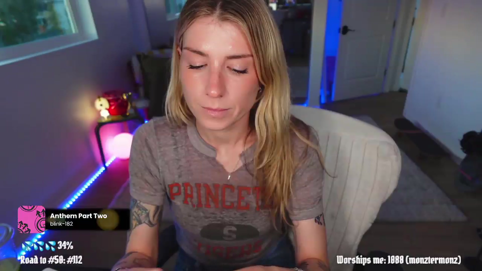 Gallery image thumbnail from stoney_fox's myfreecams stream on, 04/28/2026, 03:13 image 4 of 20