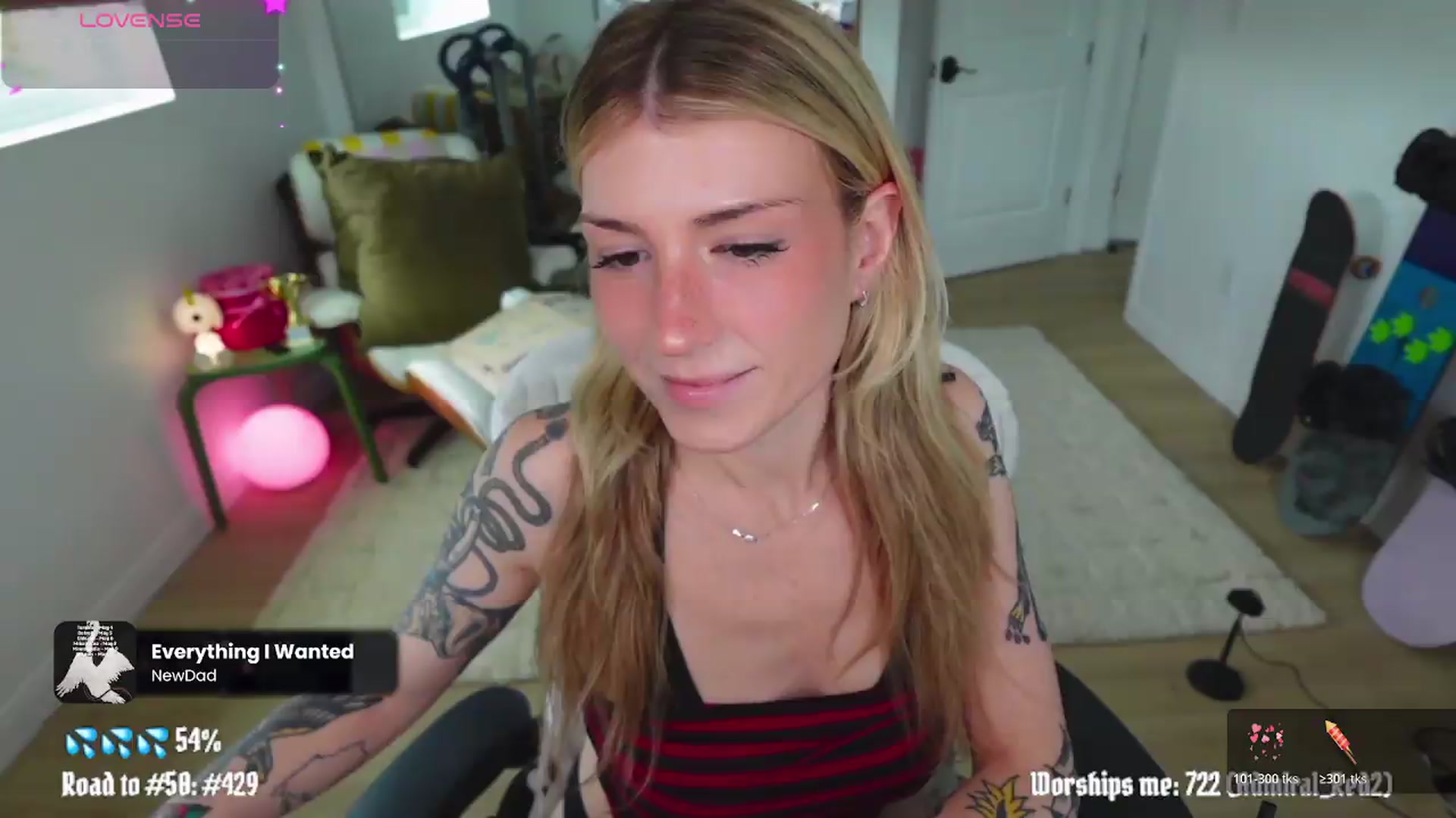 Gallery image thumbnail from stoney_fox's myfreecams stream on, 05/03/2026, 23:52 image 14 of 20
