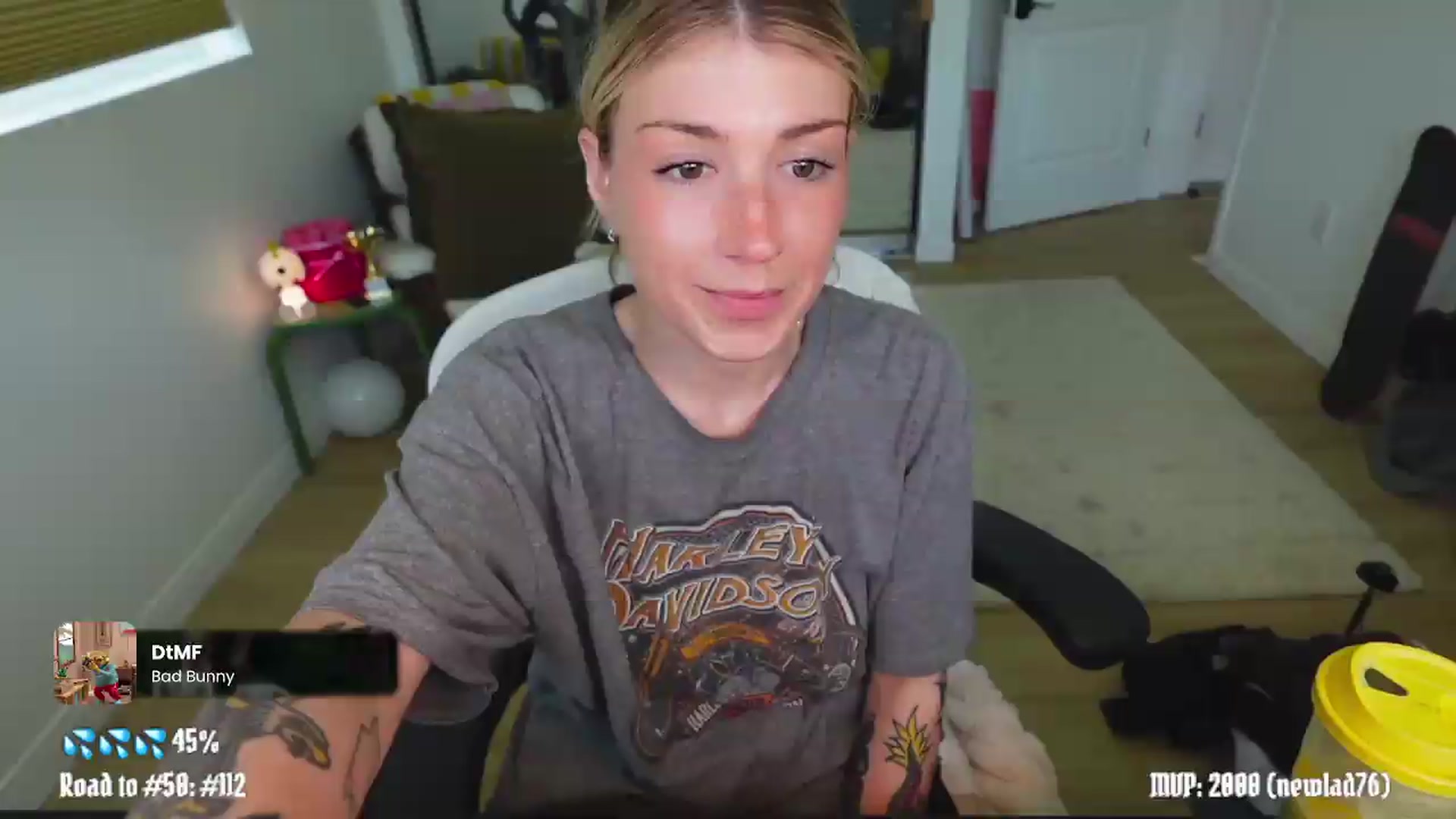 Gallery image thumbnail from stoney_fox's myfreecams stream on, 05/10/2026, 20:50 image 8 of 20