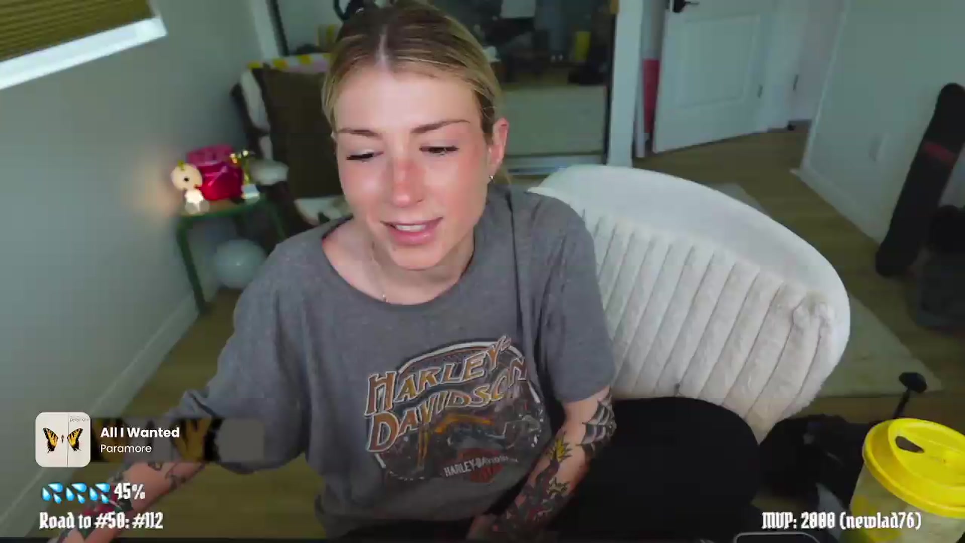 Gallery image thumbnail from stoney_fox's myfreecams stream on, 05/10/2026, 20:50 image 4 of 20