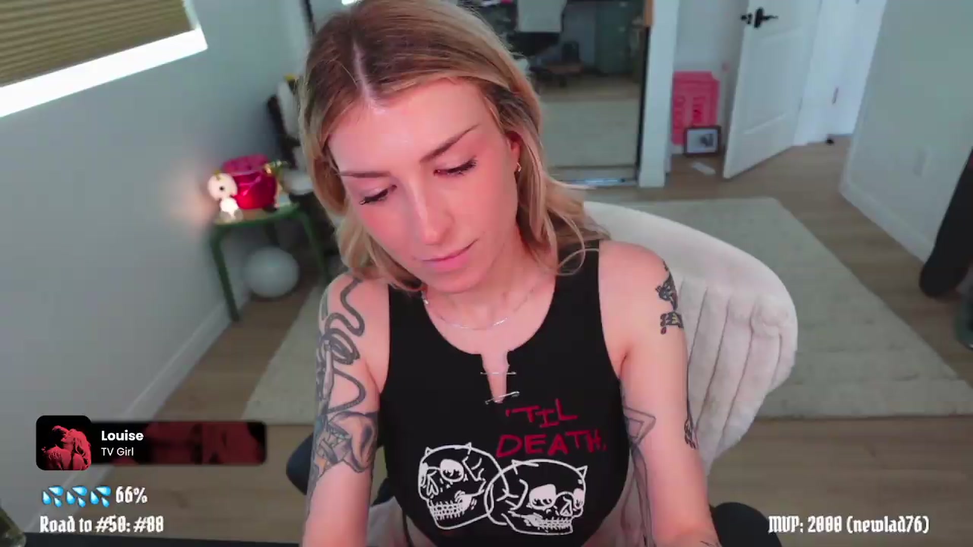 Gallery image thumbnail from stoney_fox's myfreecams stream on, 05/11/2026, 23:54 image 7 of 20