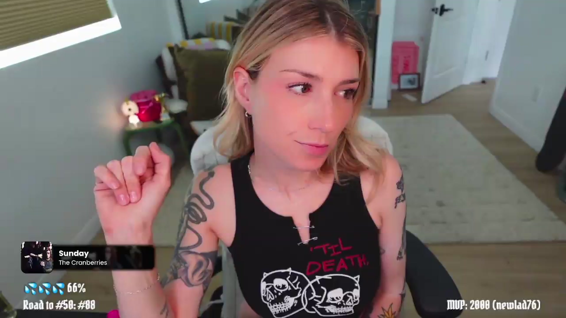 Gallery image thumbnail from stoney_fox's myfreecams stream on, 05/11/2026, 23:54 image 10 of 20