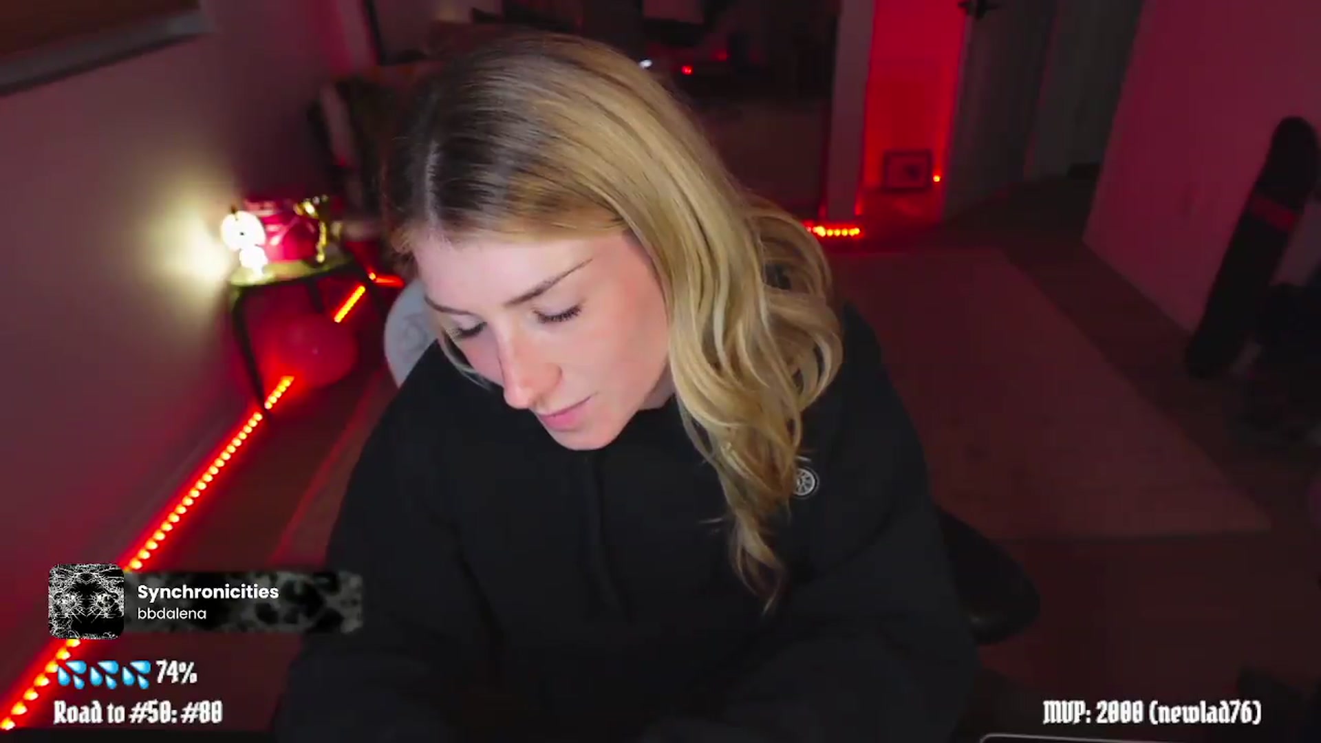 Gallery image thumbnail from stoney_fox's myfreecams stream on, 05/12/2026, 08:11 image 9 of 20