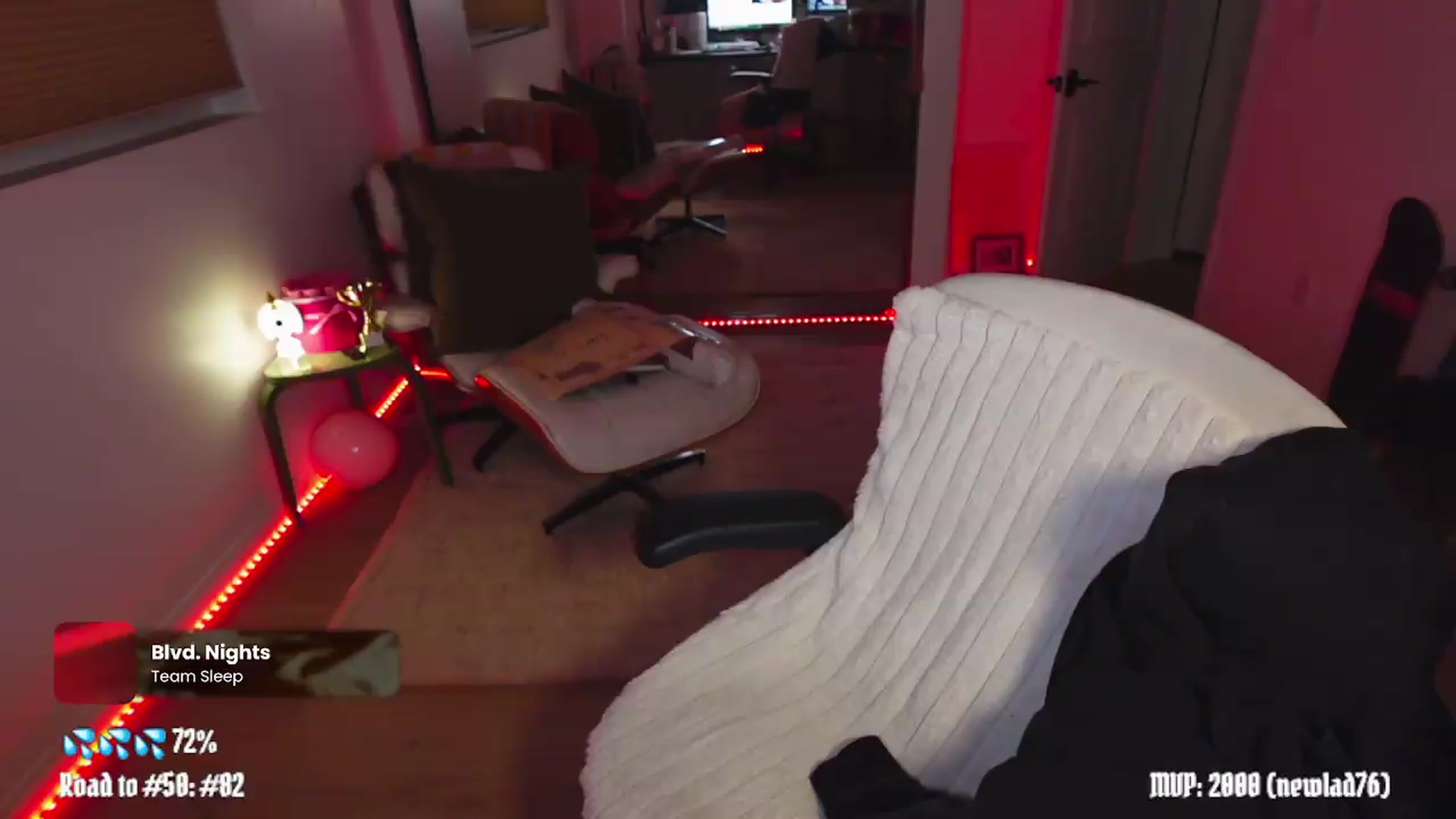 Gallery image thumbnail from stoney_fox's myfreecams stream on, 05/12/2026, 08:11 image 2 of 20