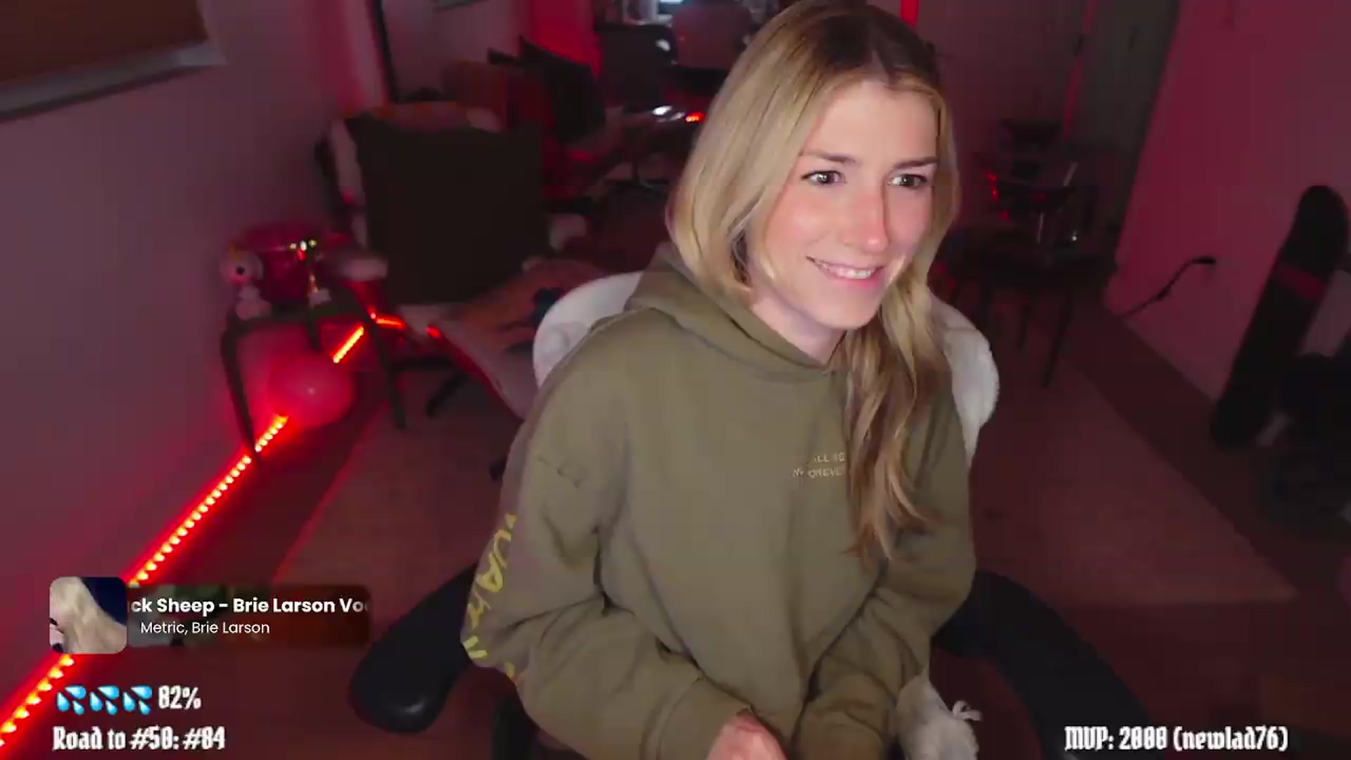 Gallery image thumbnail from stoney_fox's myfreecams stream on, 05/13/2026, 07:14 image 2 of 20
