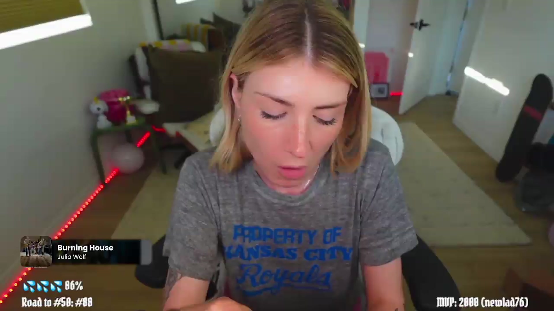 Gallery image thumbnail from stoney_fox's myfreecams stream on, 05/14/2026, 02:29 image 18 of 20