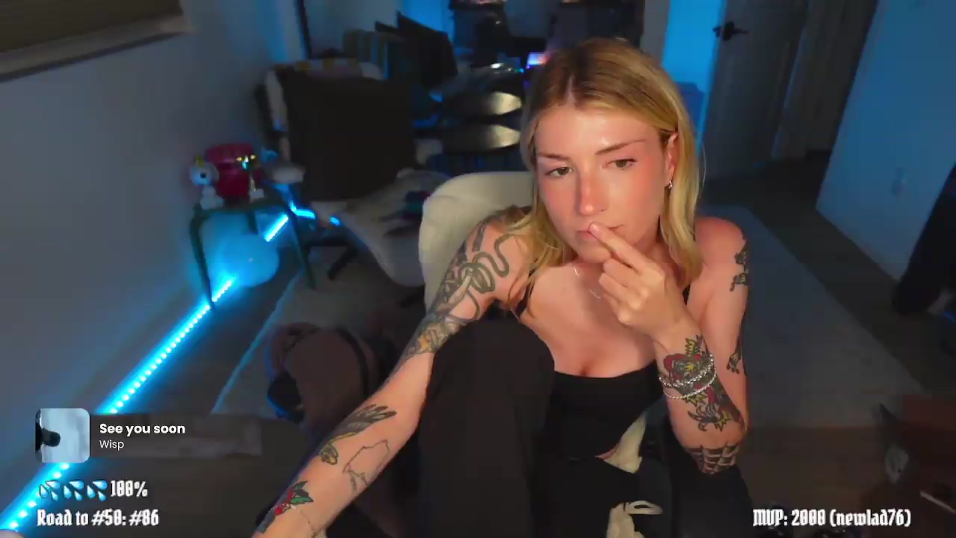 Gallery image thumbnail from stoney_fox's myfreecams stream on, 05/15/2026, 06:33 image 3 of 20
