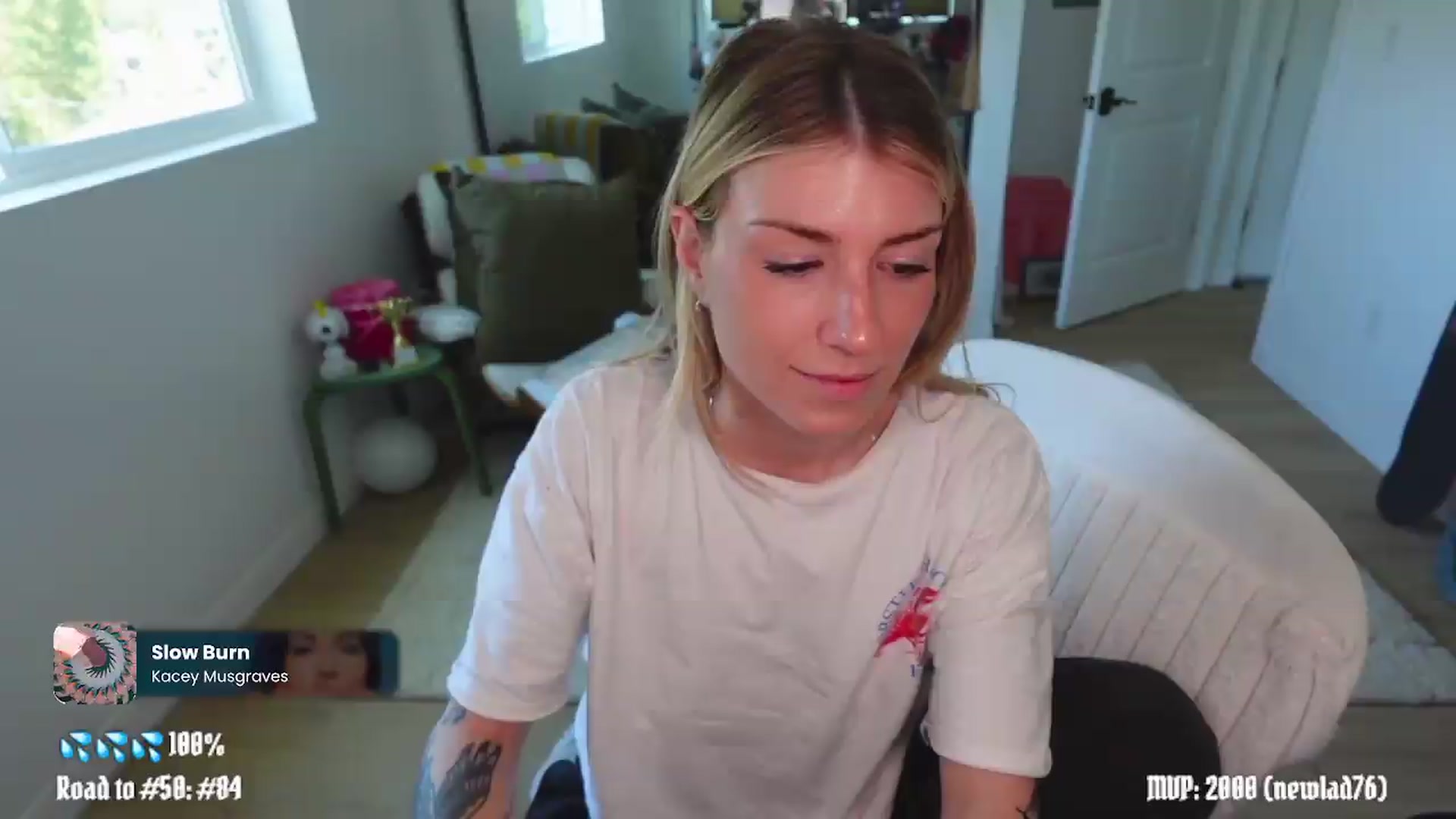 Gallery image thumbnail from stoney_fox's myfreecams stream on, 05/16/2026, 18:45 image 19 of 20