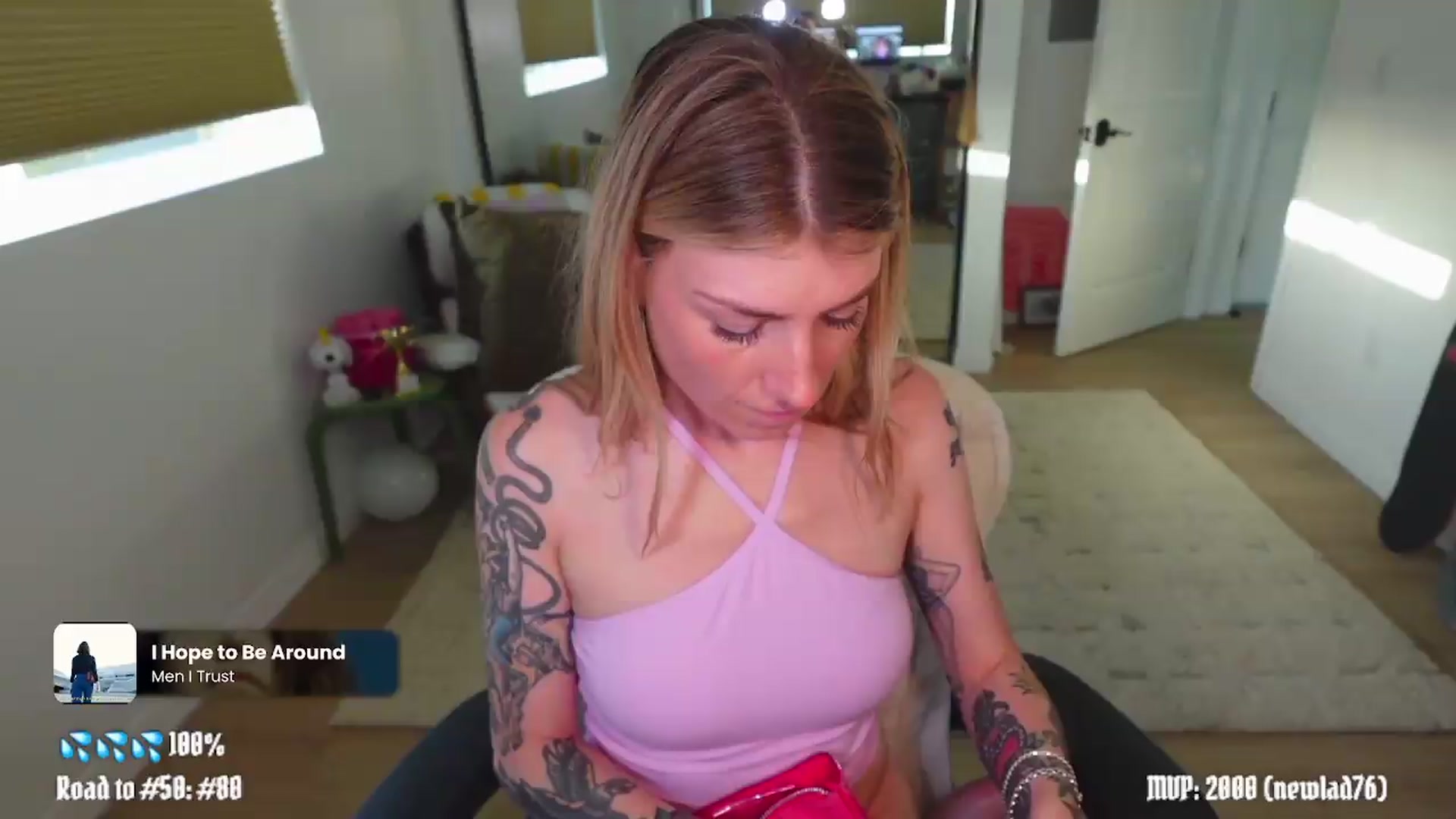 Gallery image thumbnail from stoney_fox's myfreecams stream on, 05/17/2026, 02:18 image 6 of 20