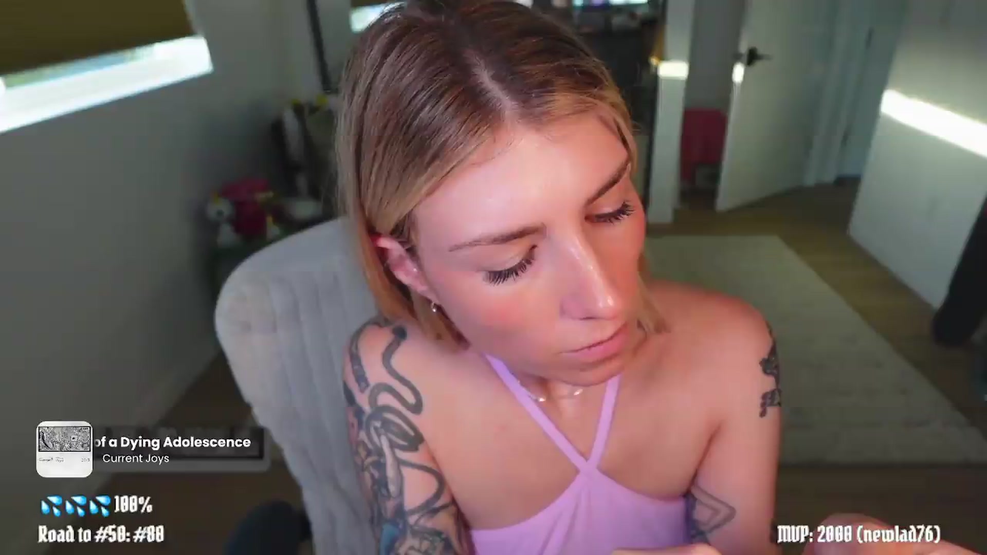 Gallery image thumbnail from stoney_fox's myfreecams stream on, 05/17/2026, 02:18 image 14 of 20