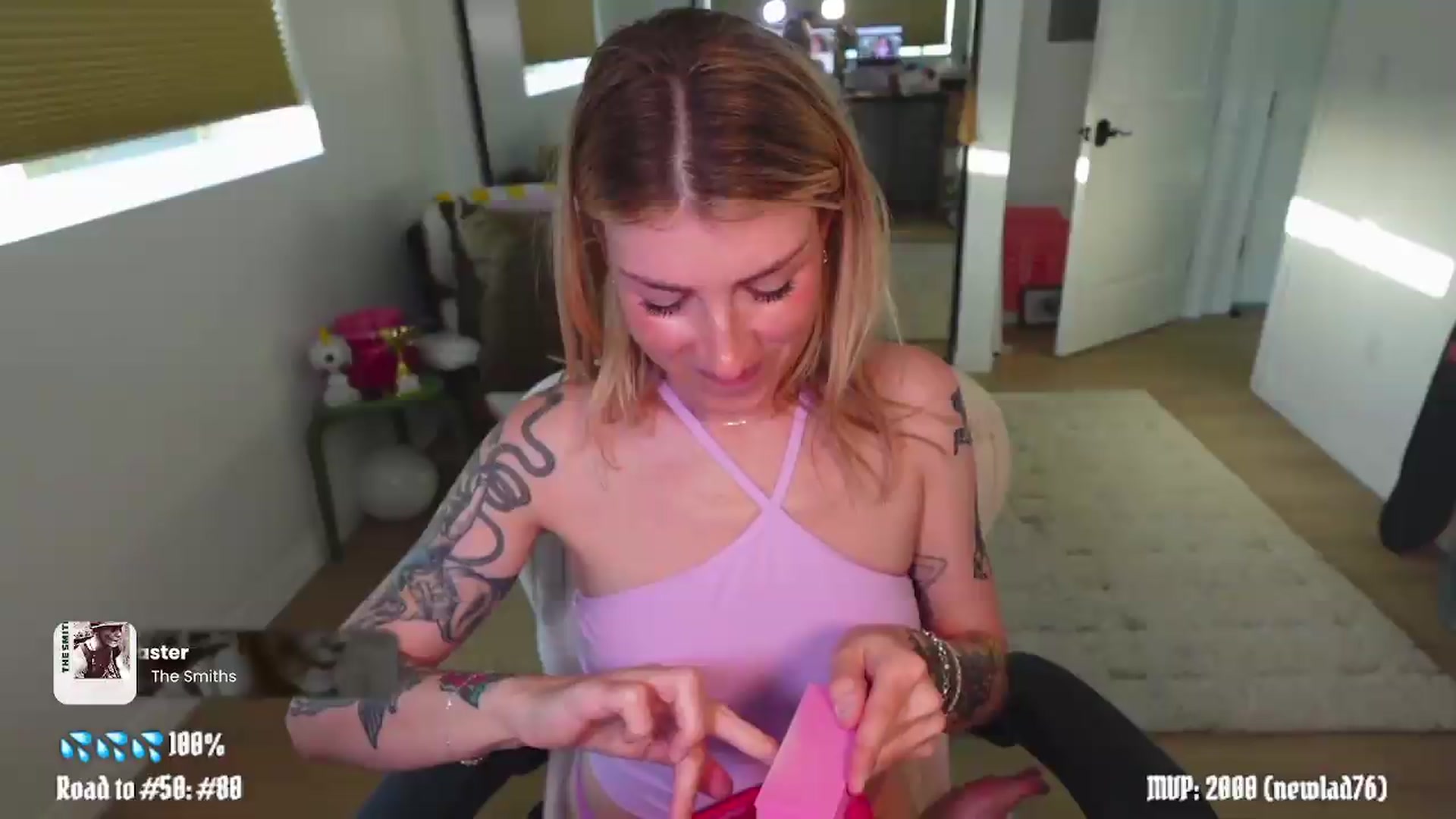 Gallery image thumbnail from stoney_fox's myfreecams stream on, 05/17/2026, 02:18 image 7 of 20