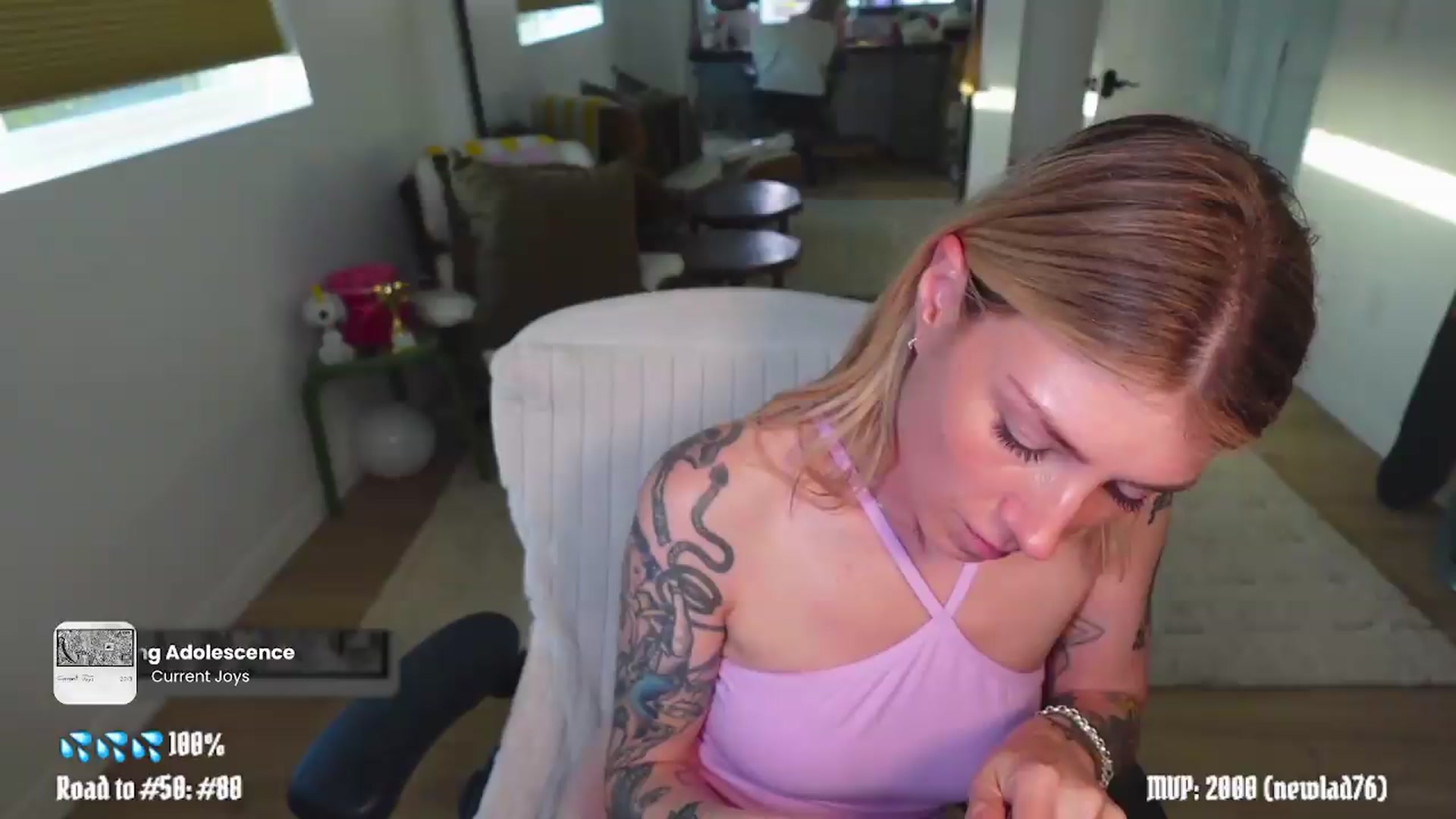 Gallery image thumbnail from stoney_fox's myfreecams stream on, 05/17/2026, 02:18 image 16 of 20