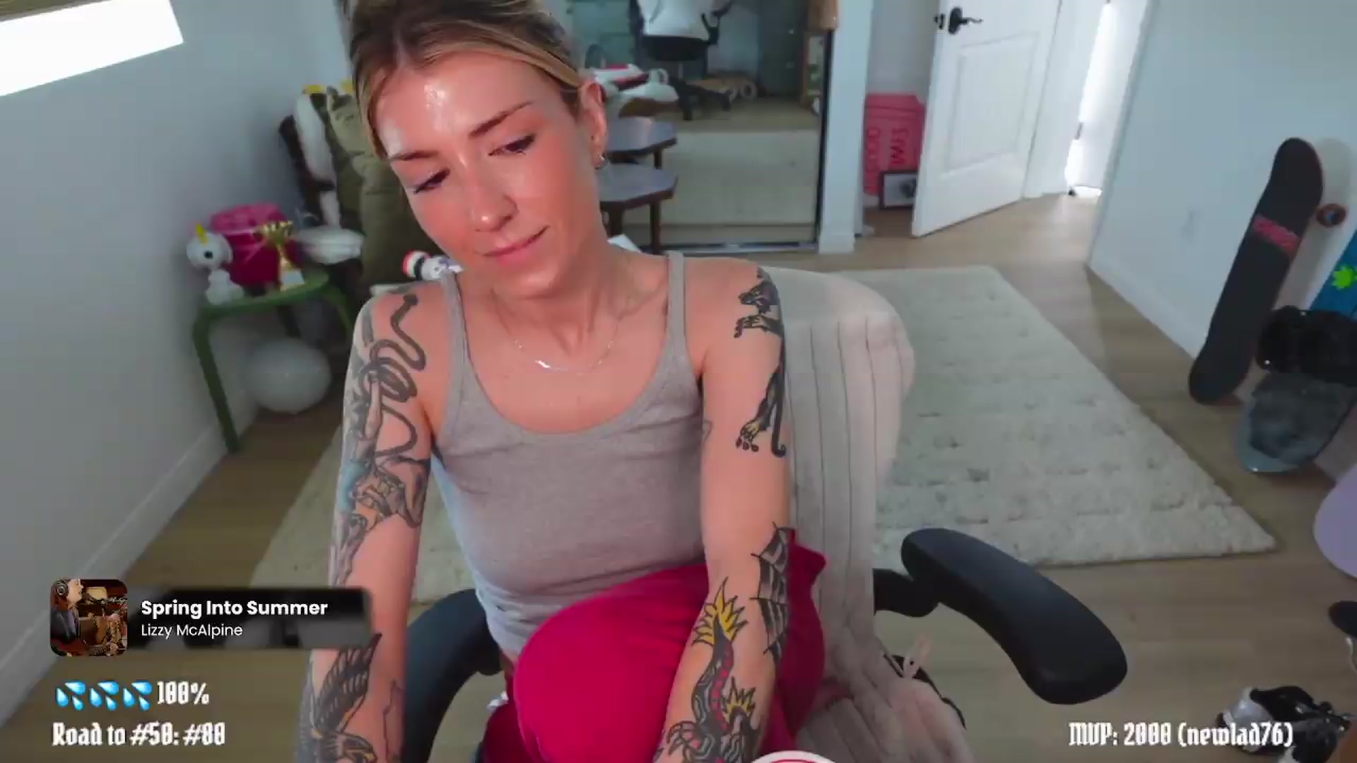 Gallery image thumbnail from stoney_fox's myfreecams stream on, 05/17/2026, 18:29 image 13 of 20