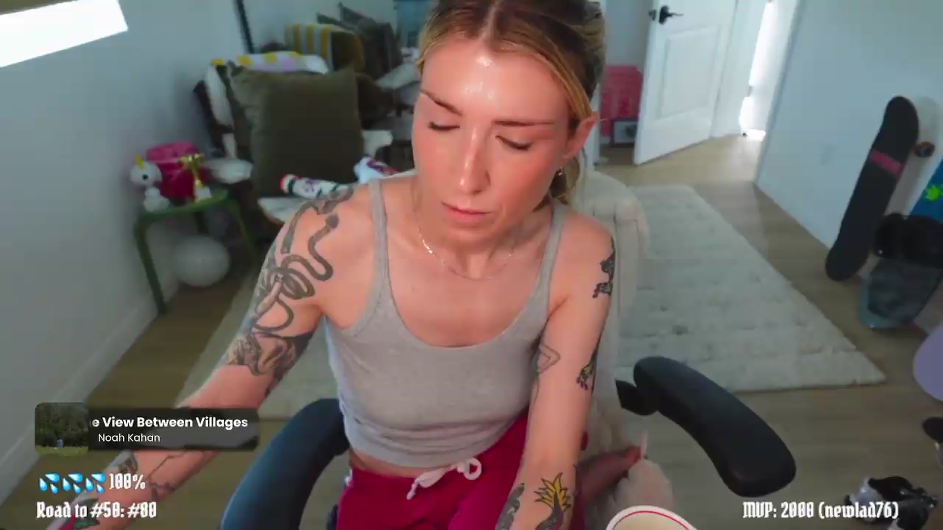 Gallery image thumbnail from stoney_fox's myfreecams stream on, 05/17/2026, 18:29 image 18 of 20