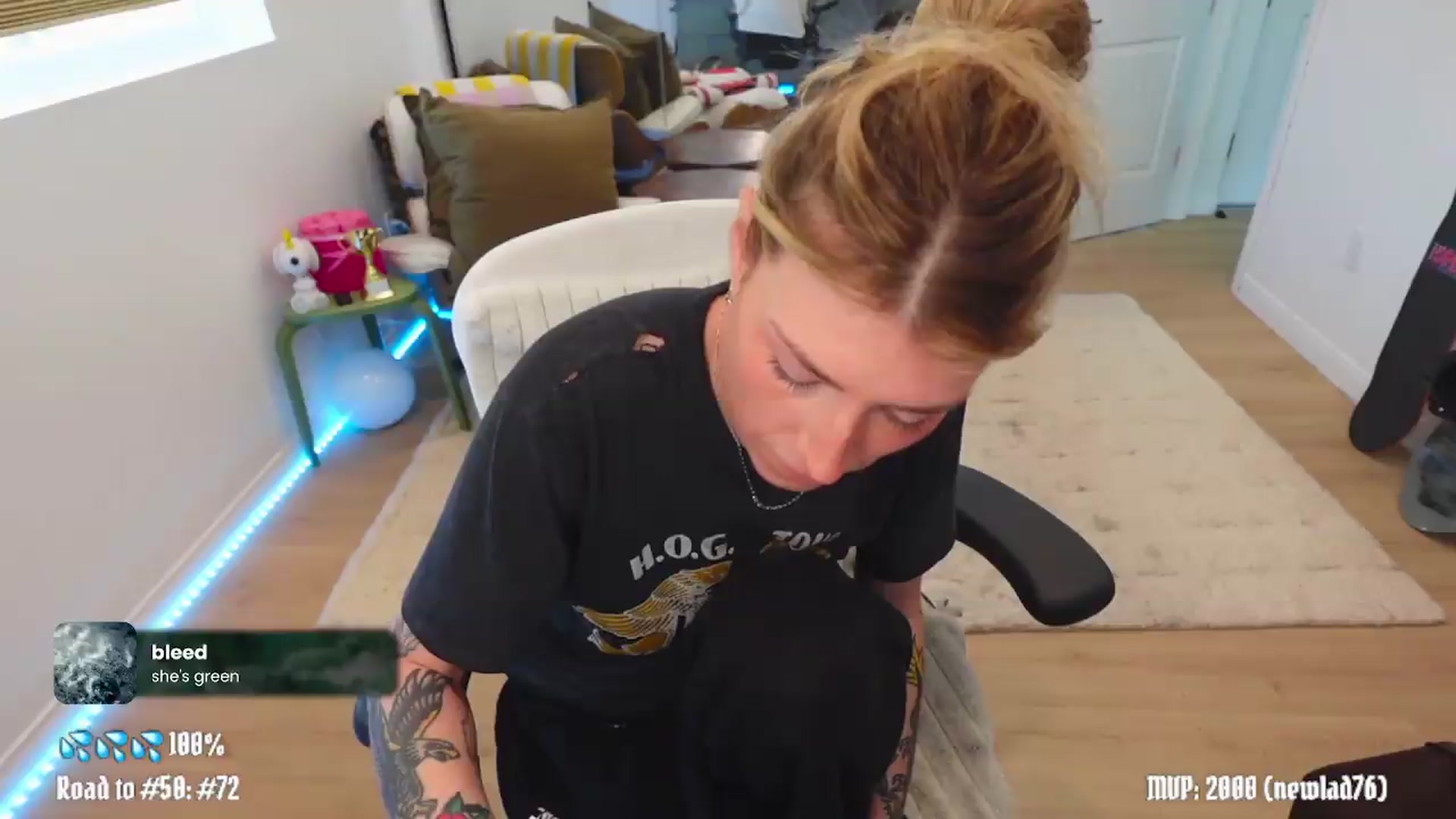 Gallery image thumbnail from stoney_fox's myfreecams stream on, 05/18/2026, 19:02 image 18 of 20