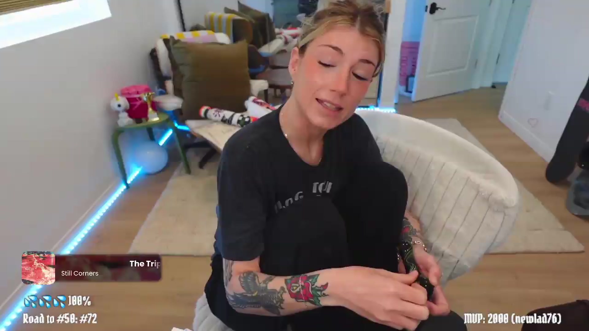 Gallery image thumbnail from stoney_fox's myfreecams stream on, 05/18/2026, 19:02 image 12 of 20