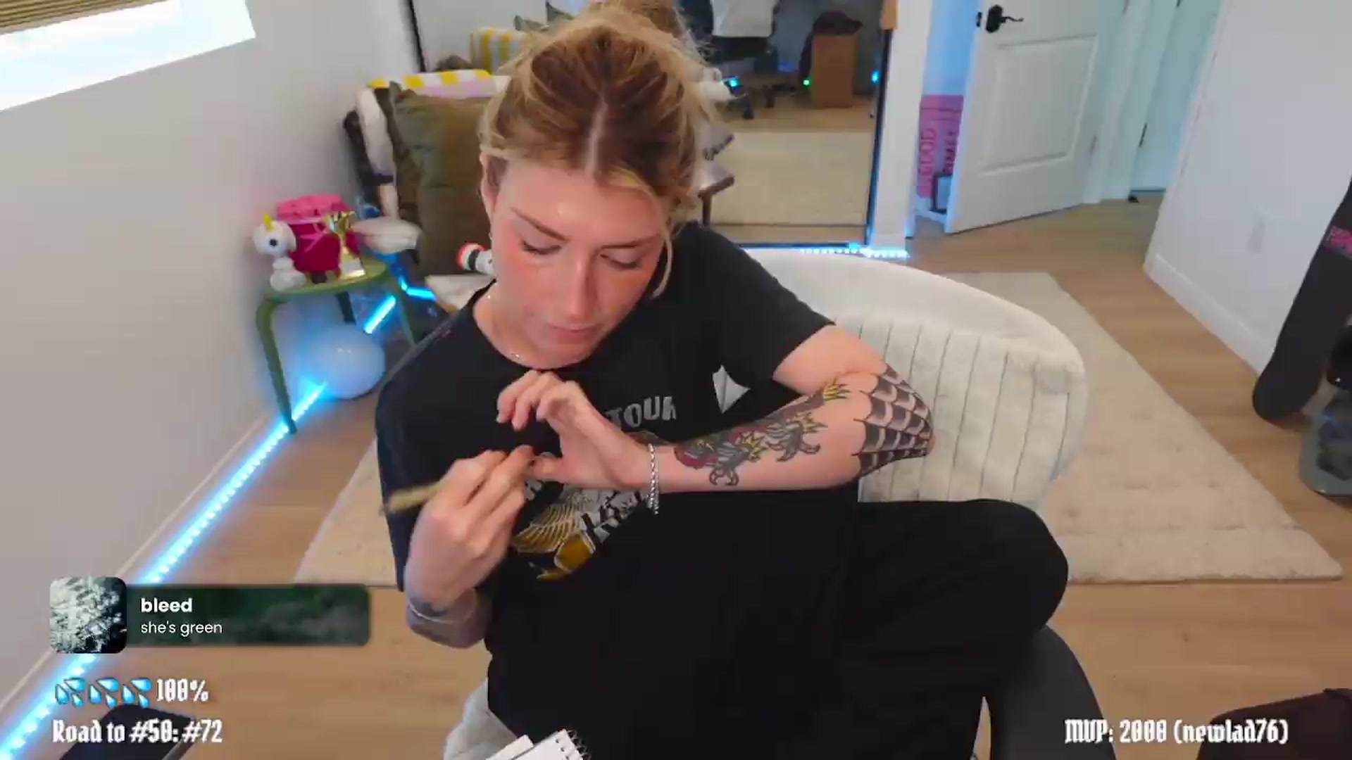 Gallery image thumbnail from stoney_fox's myfreecams stream on, 05/18/2026, 19:02 image 17 of 20