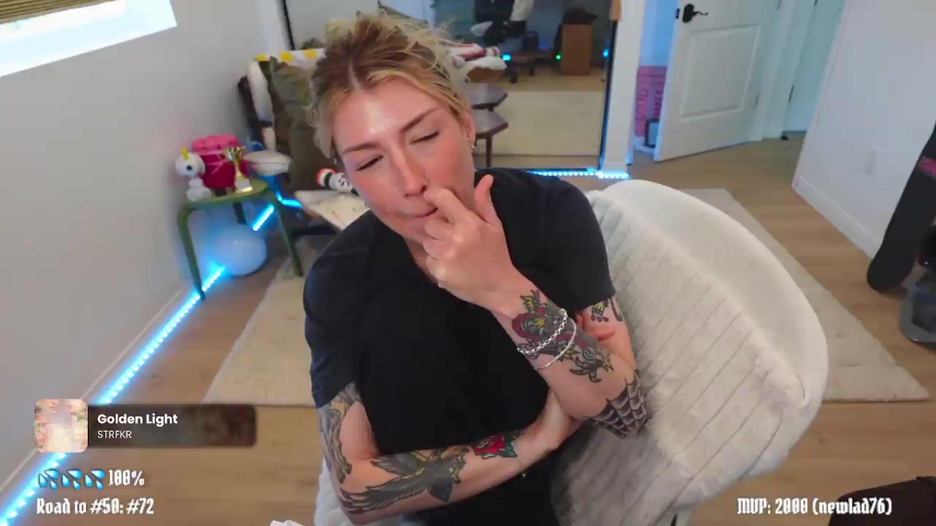 Gallery image thumbnail from stoney_fox's myfreecams stream on, 05/18/2026, 19:02 image 7 of 20