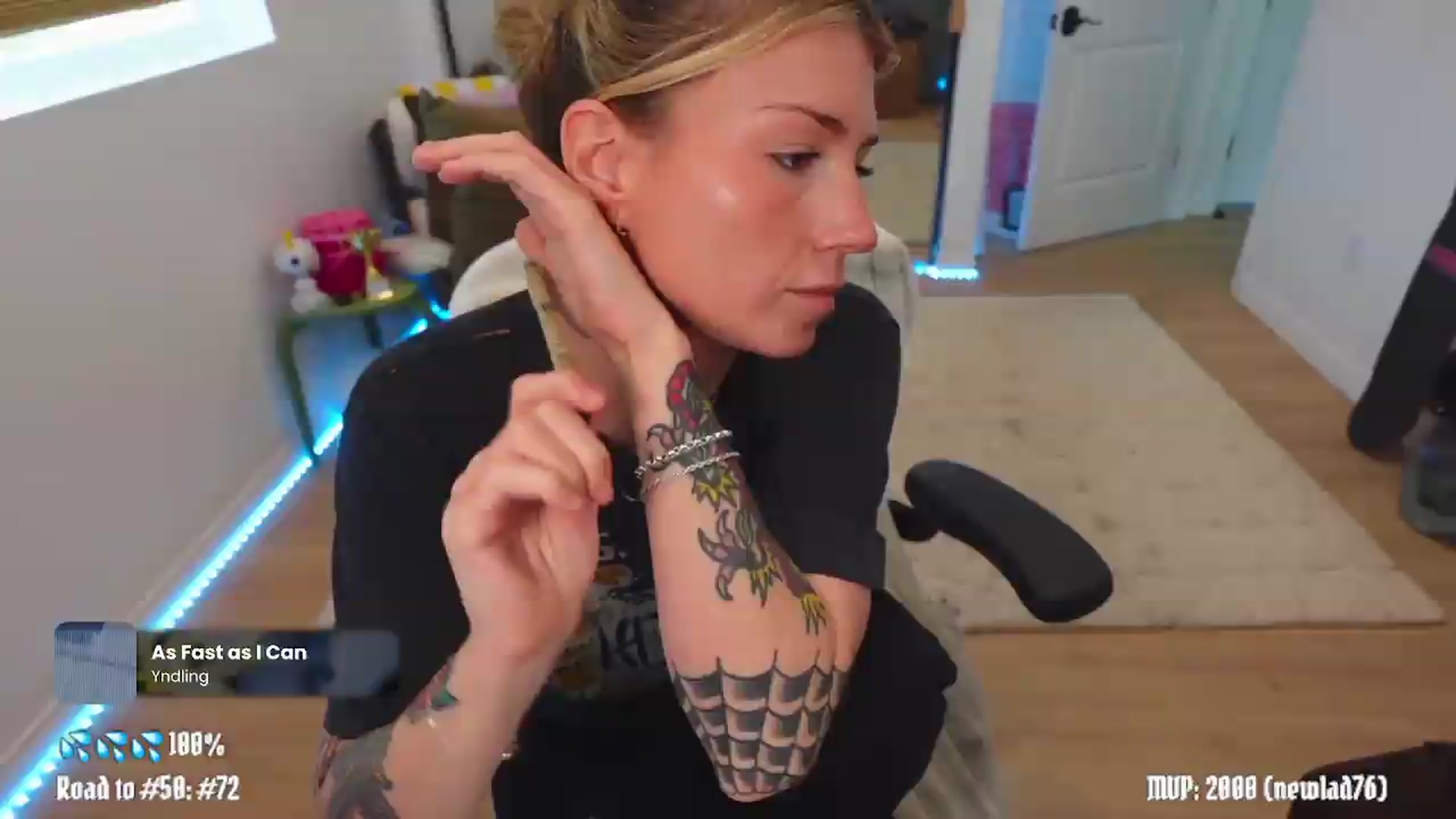 Gallery image thumbnail from stoney_fox's myfreecams stream on, 05/18/2026, 19:02 image 20 of 20