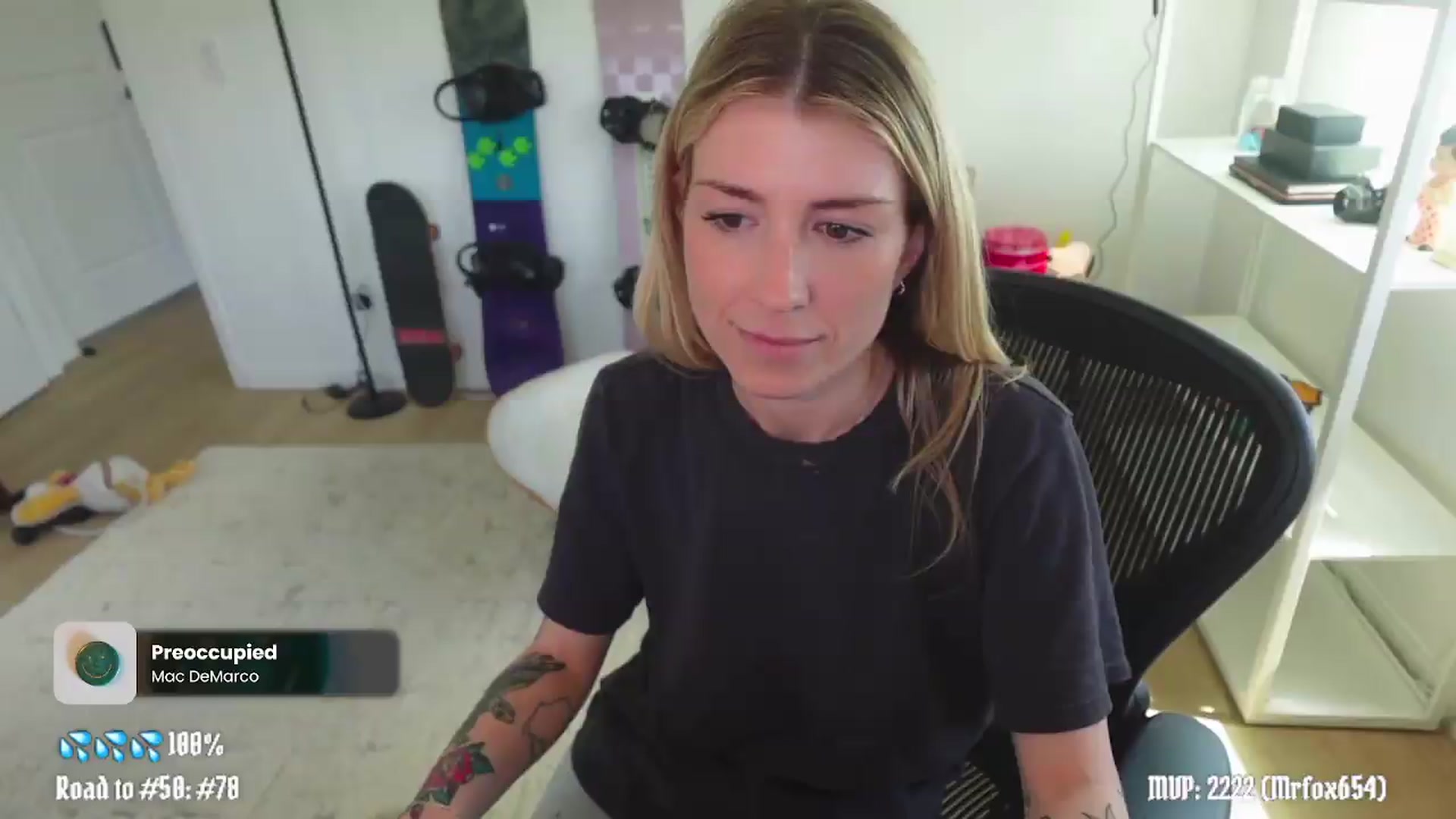 Gallery image thumbnail from stoney_fox's myfreecams stream on, 05/22/2026, 23:14 image 11 of 20