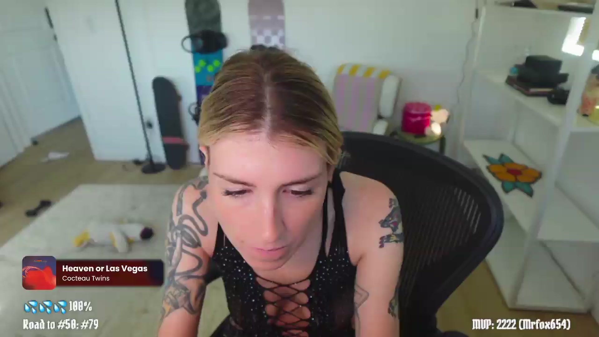 Gallery image thumbnail from stoney_fox's myfreecams stream on, 05/22/2026, 23:52 image 3 of 20