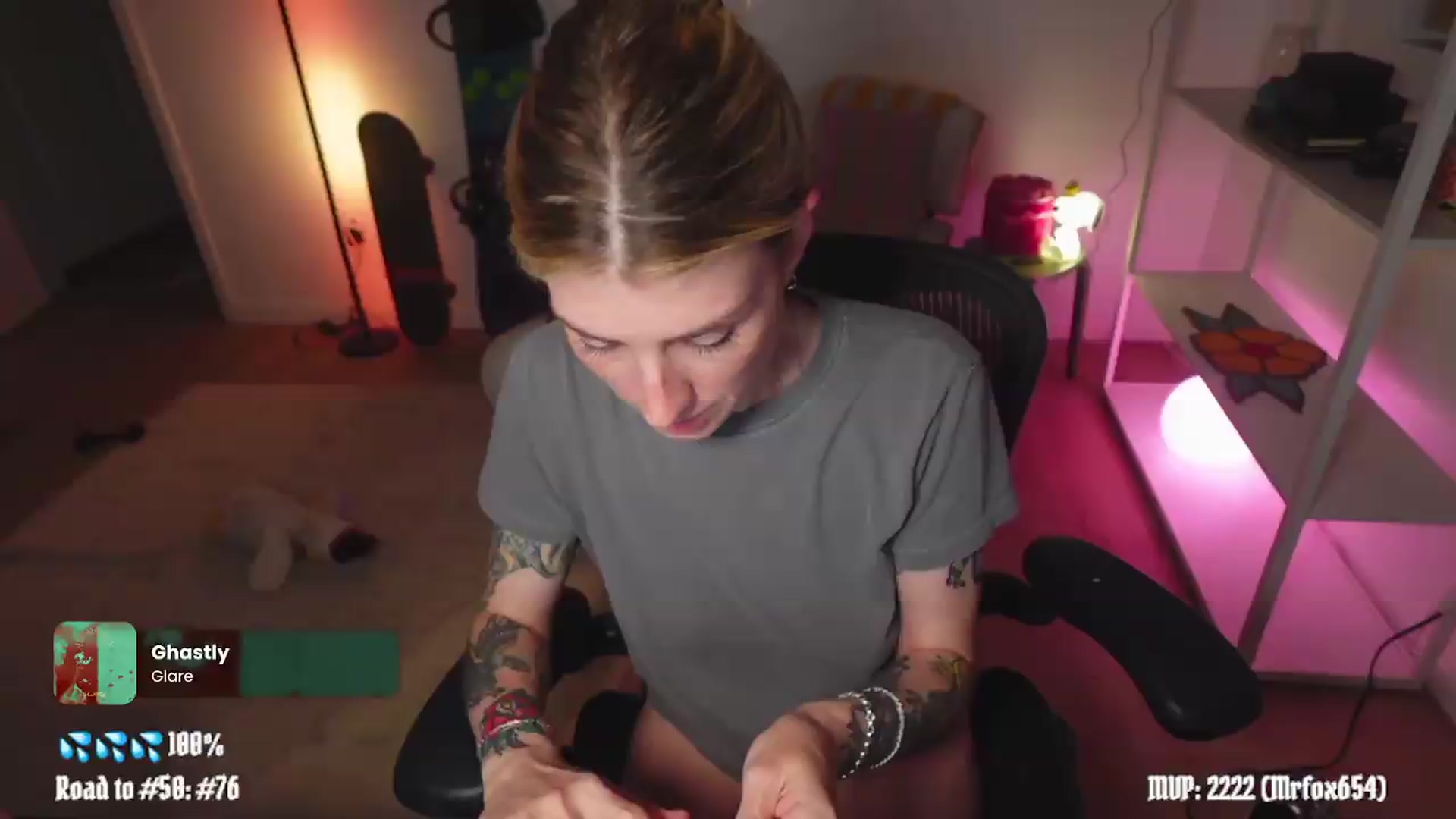 Gallery image thumbnail from stoney_fox's myfreecams stream on, 05/23/2026, 03:32 image 17 of 20