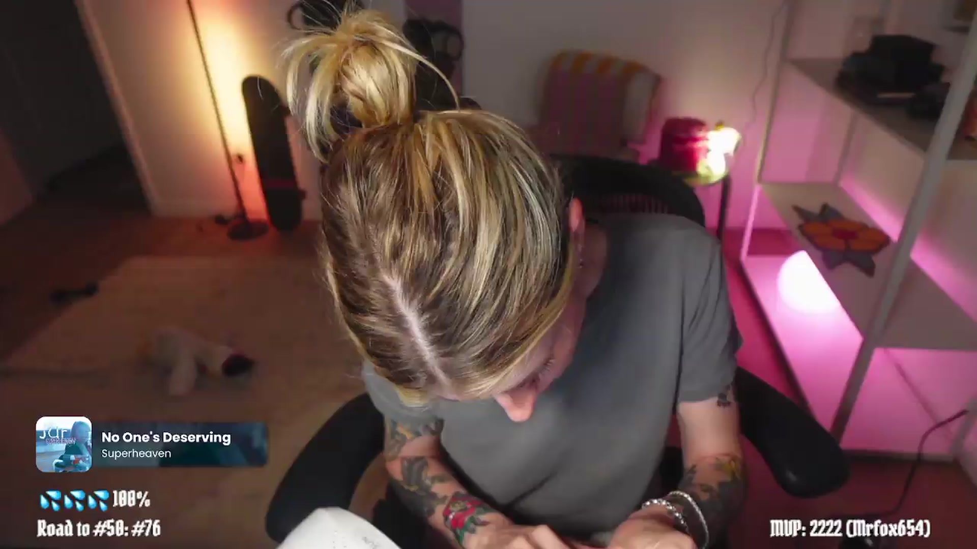 Gallery image thumbnail from stoney_fox's myfreecams stream on, 05/23/2026, 04:19 image 2 of 20