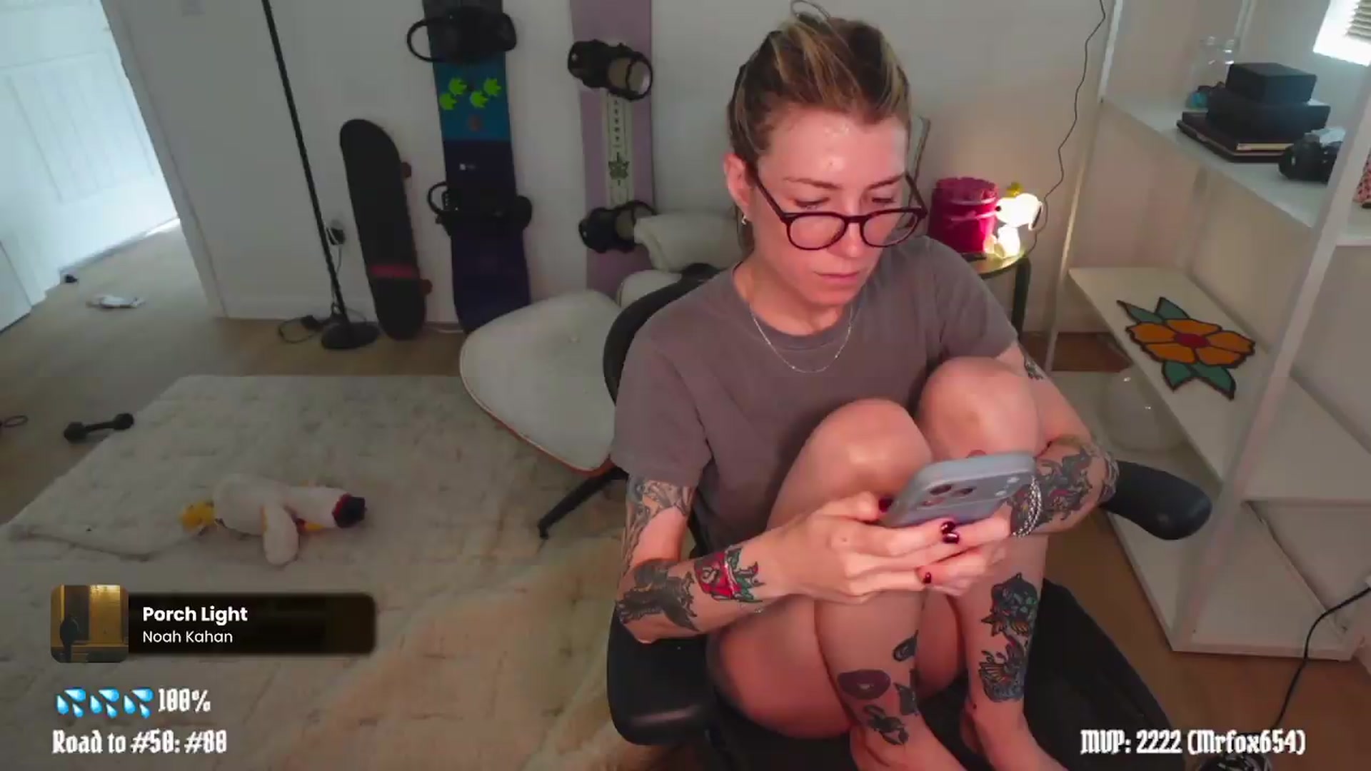 Gallery image thumbnail from stoney_fox's myfreecams stream on, 05/23/2026, 18:43 image 9 of 20