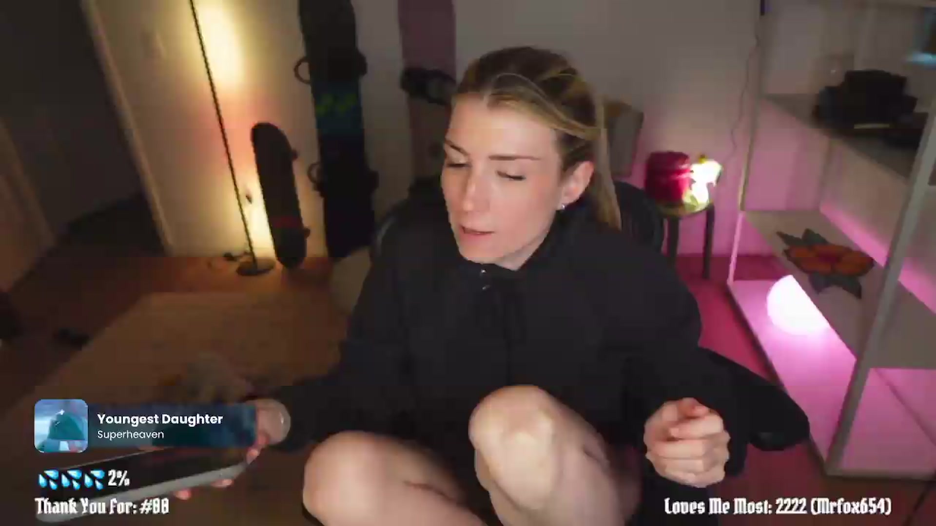 Gallery image thumbnail from stoney_fox's myfreecams stream on, 05/25/2026, 03:19 image 18 of 20