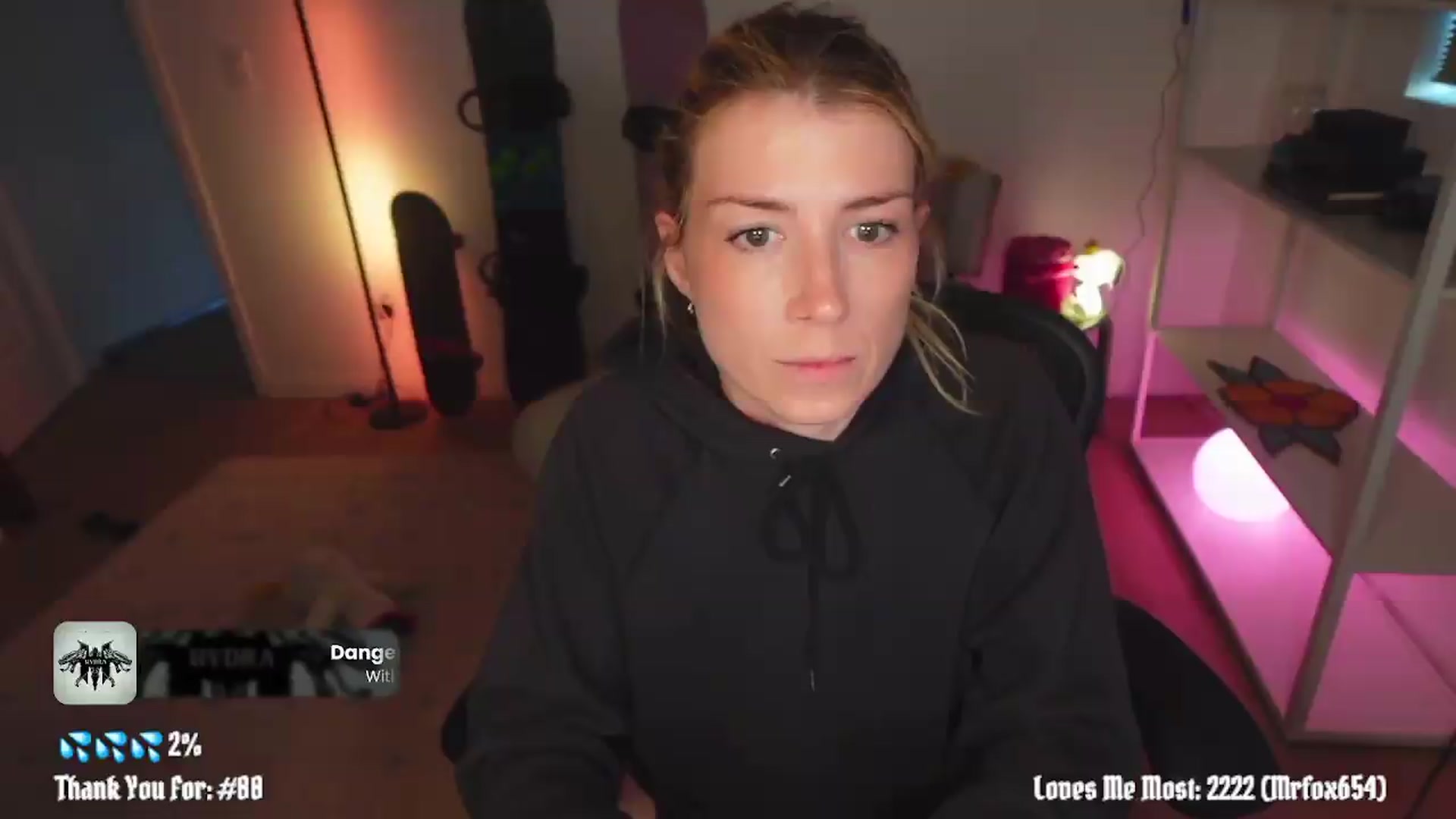 Gallery image thumbnail from stoney_fox's myfreecams stream on, 05/25/2026, 03:19 image 13 of 20
