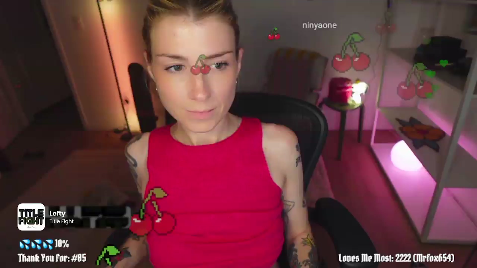 Gallery image thumbnail from stoney_fox's myfreecams stream on, 05/25/2026, 04:54 image 16 of 20