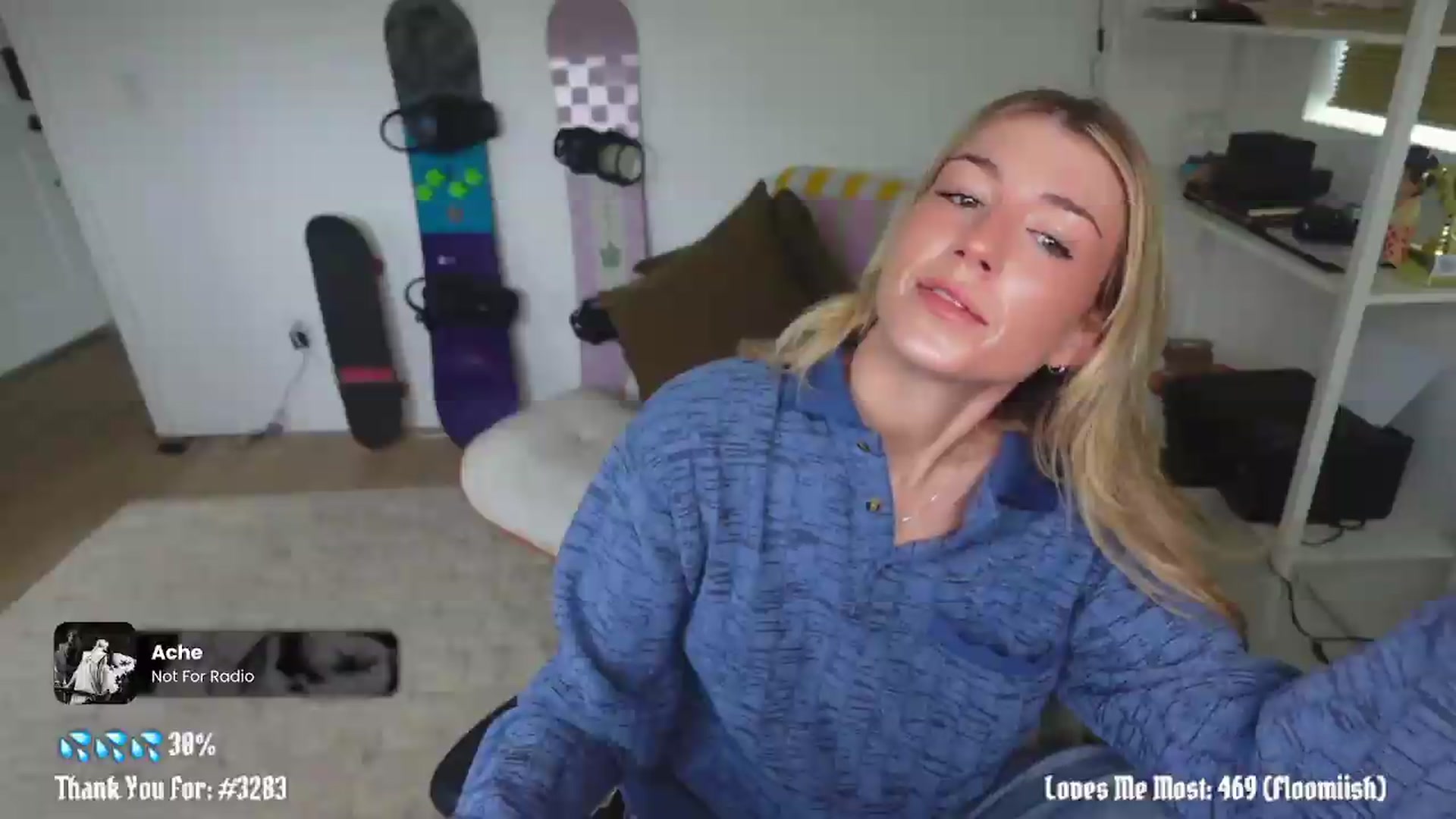 Gallery image thumbnail from stoney_fox's myfreecams stream on, 06/05/2026, 18:02 image 6 of 20